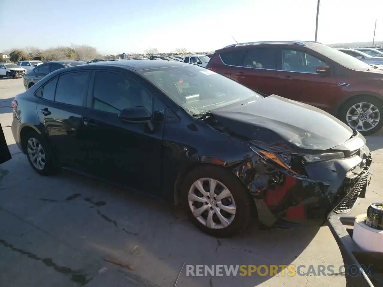 4 Photograph of a damaged car 5YFEPMAE5MP194216 TOYOTA COROLLA 2021