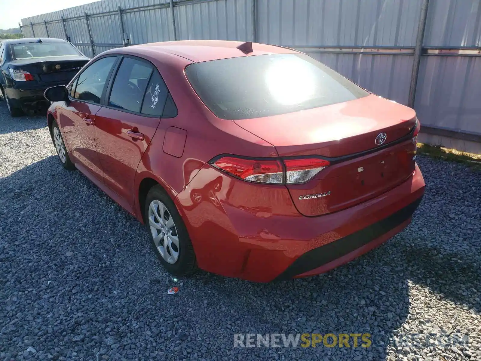 3 Photograph of a damaged car 5YFEPMAE5MP194653 TOYOTA COROLLA 2021