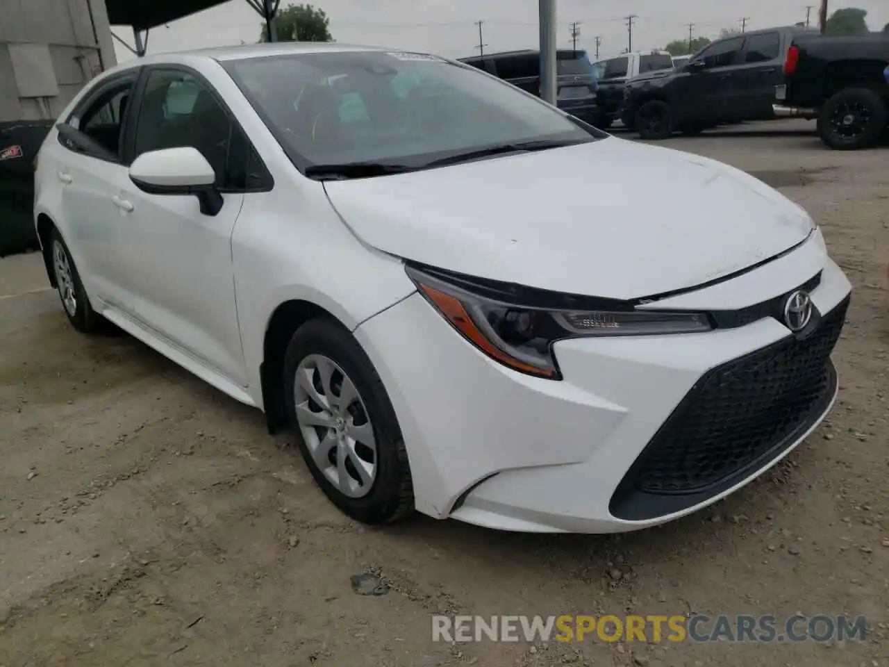 1 Photograph of a damaged car 5YFEPMAE5MP195155 TOYOTA COROLLA 2021