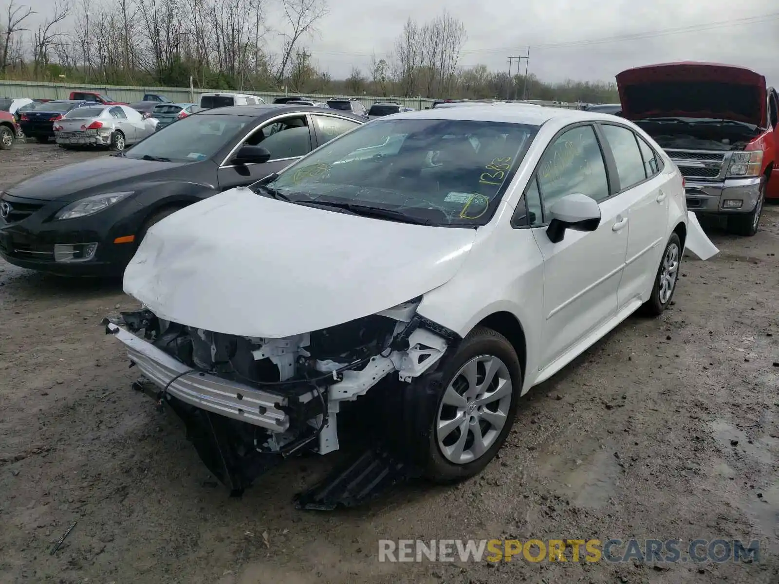 2 Photograph of a damaged car 5YFEPMAE5MP195401 TOYOTA COROLLA 2021