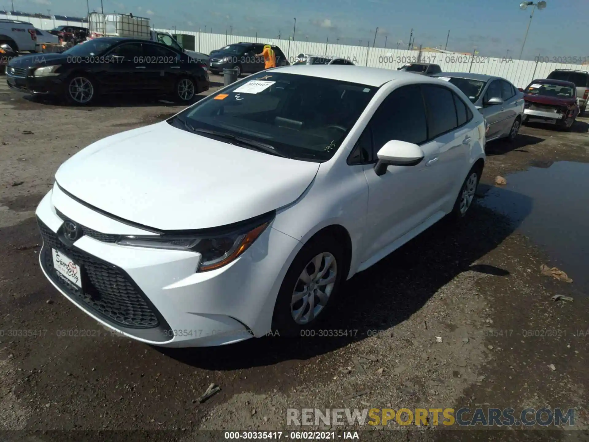 2 Photograph of a damaged car 5YFEPMAE5MP195978 TOYOTA COROLLA 2021