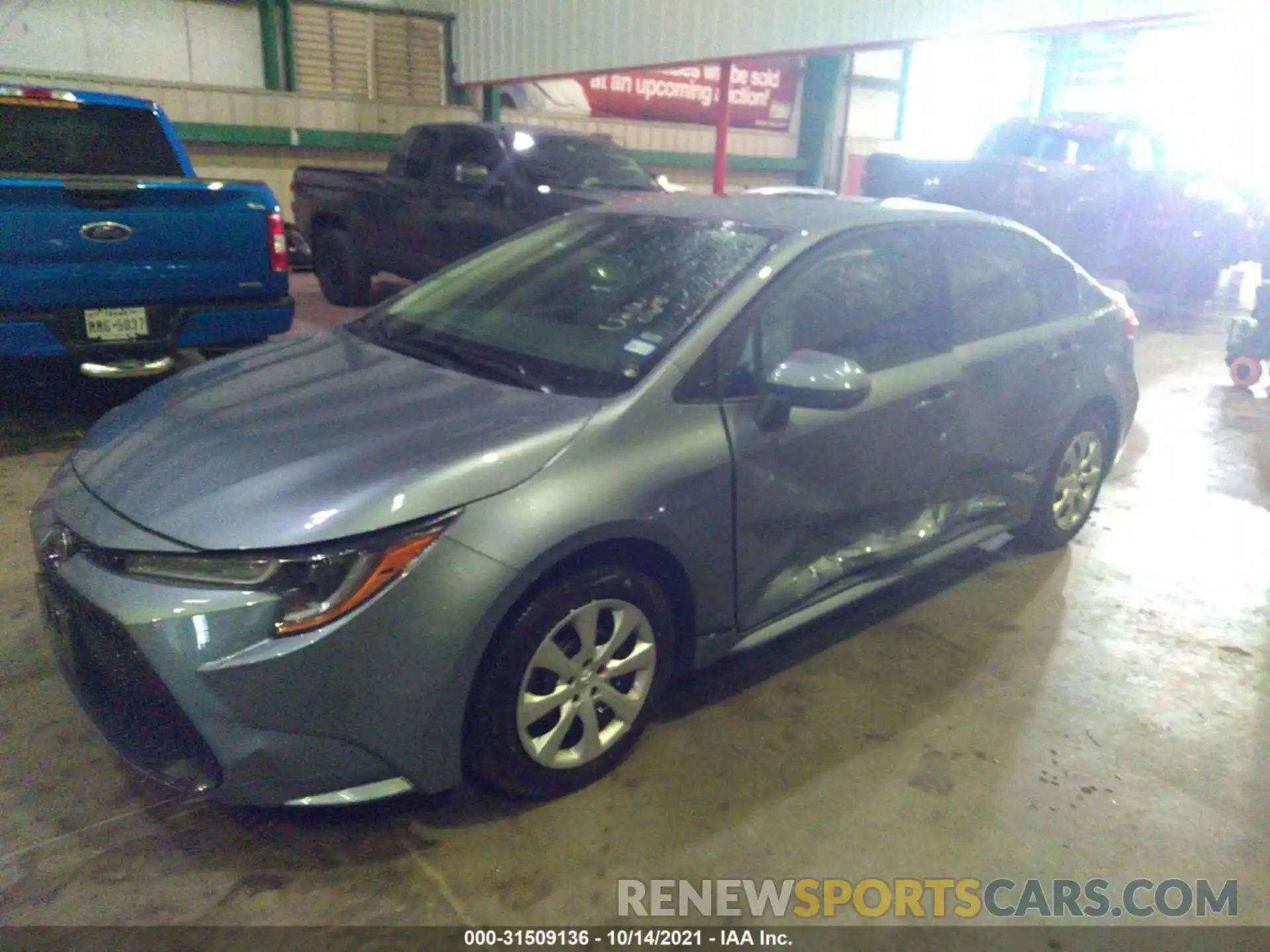 2 Photograph of a damaged car 5YFEPMAE5MP198122 TOYOTA COROLLA 2021