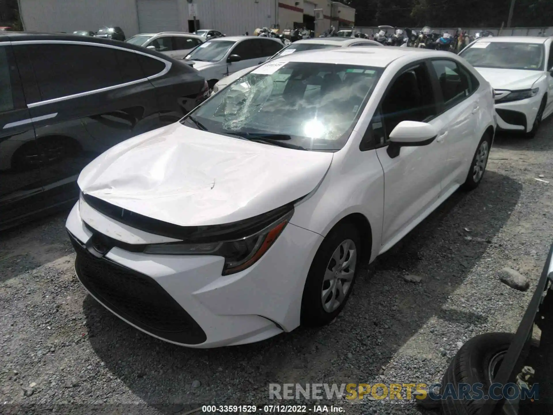 2 Photograph of a damaged car 5YFEPMAE5MP198668 TOYOTA COROLLA 2021