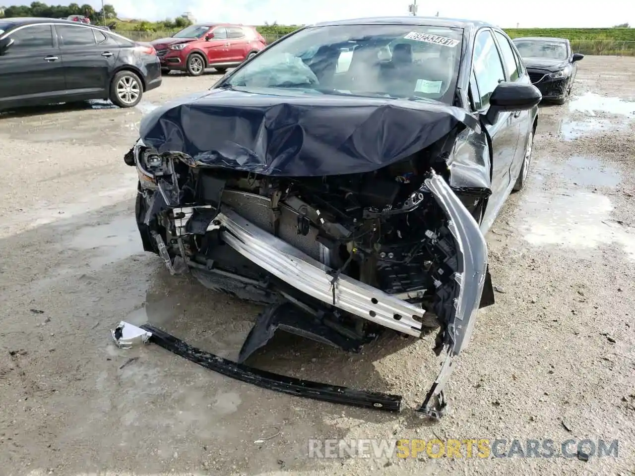 9 Photograph of a damaged car 5YFEPMAE5MP200693 TOYOTA COROLLA 2021