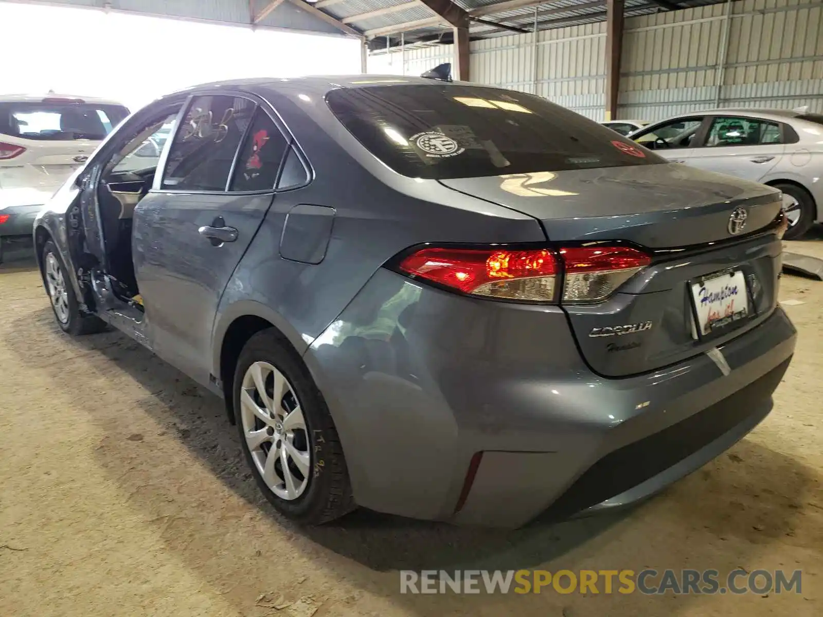 3 Photograph of a damaged car 5YFEPMAE5MP202184 TOYOTA COROLLA 2021