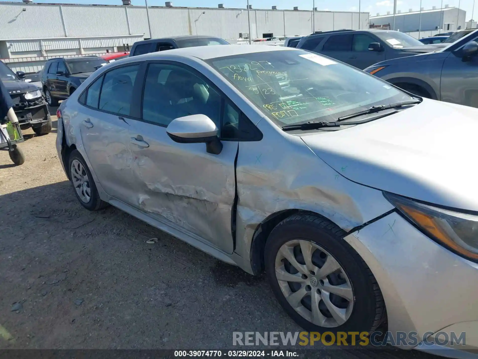 6 Photograph of a damaged car 5YFEPMAE5MP202699 TOYOTA COROLLA 2021