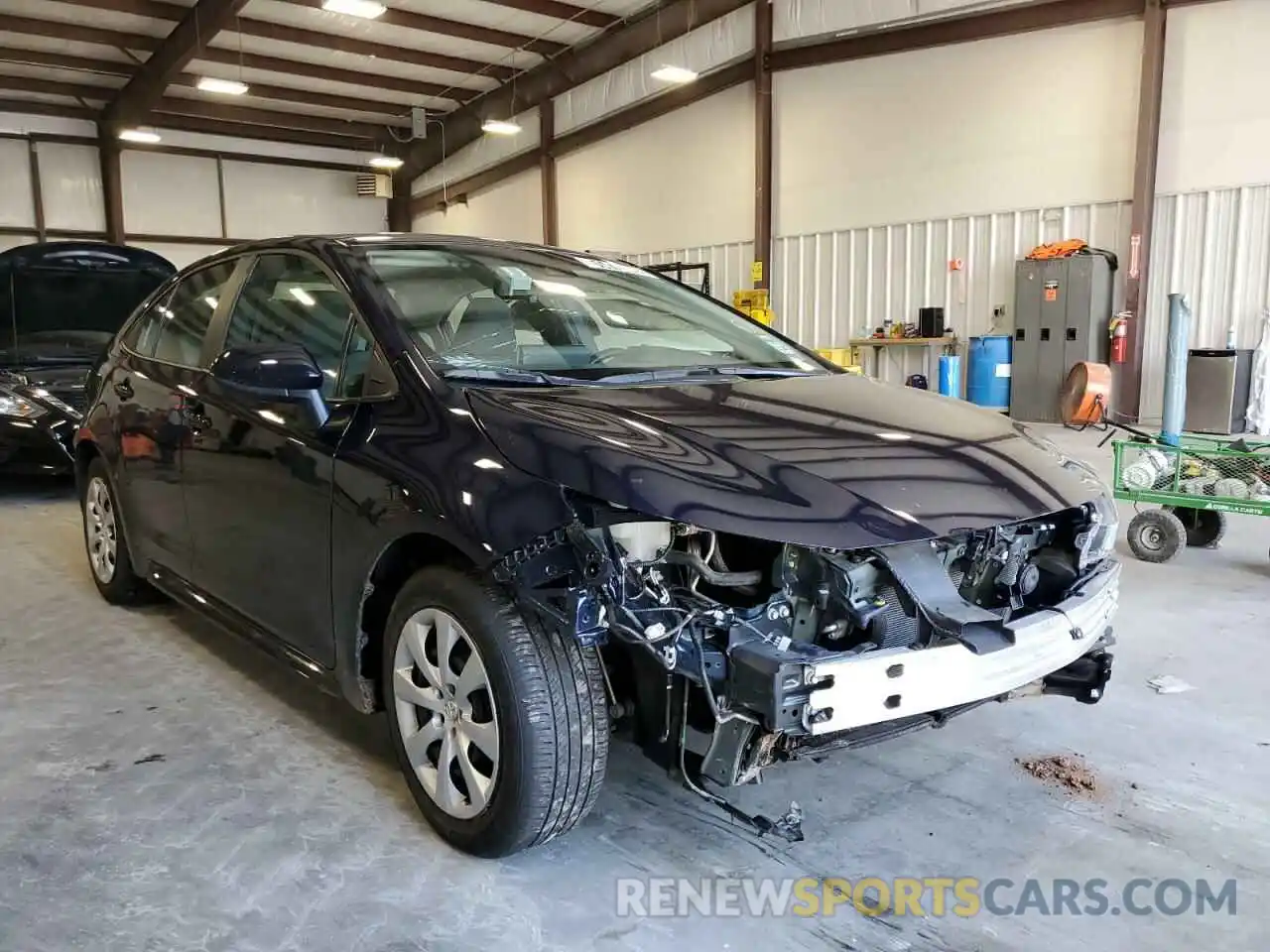 1 Photograph of a damaged car 5YFEPMAE5MP202945 TOYOTA COROLLA 2021