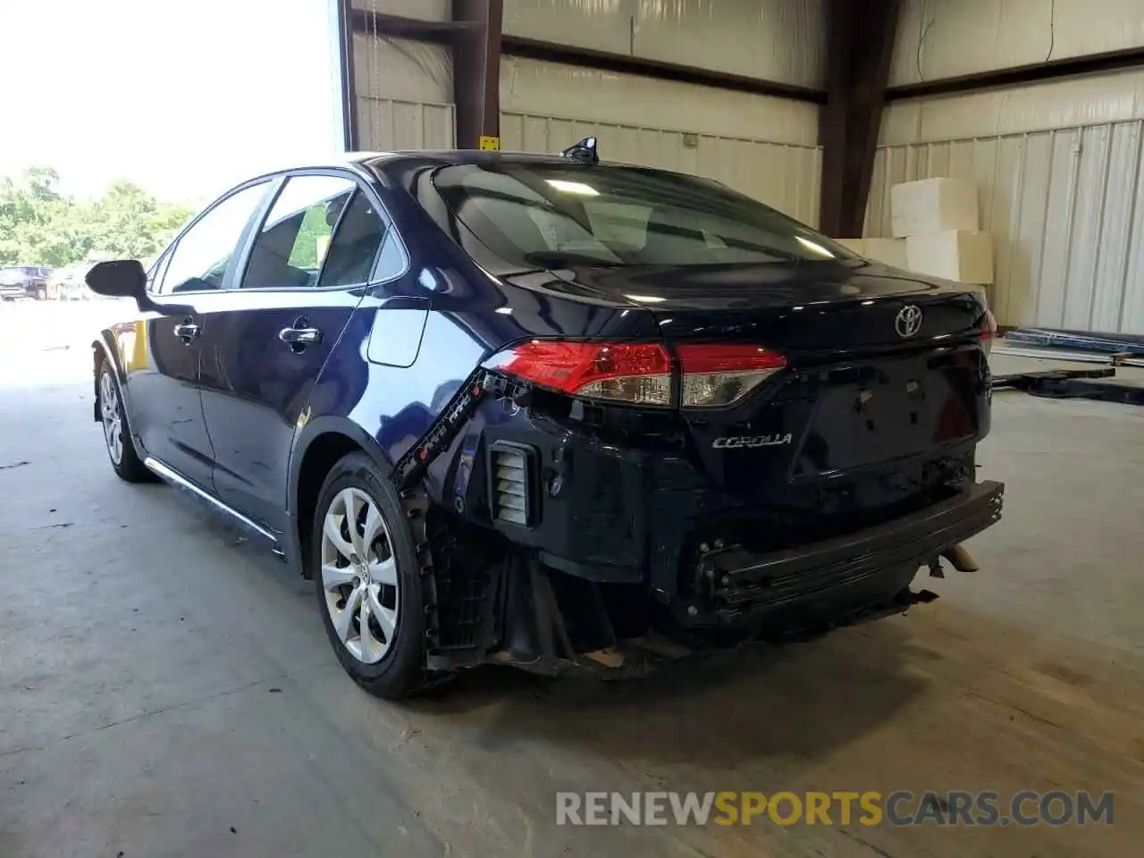 3 Photograph of a damaged car 5YFEPMAE5MP202945 TOYOTA COROLLA 2021