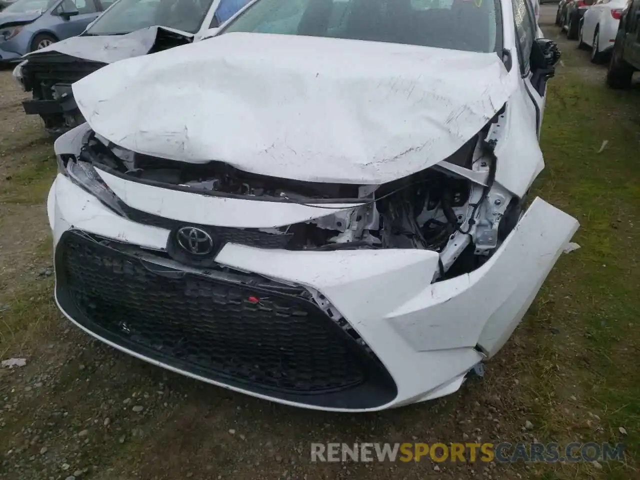 9 Photograph of a damaged car 5YFEPMAE5MP205697 TOYOTA COROLLA 2021