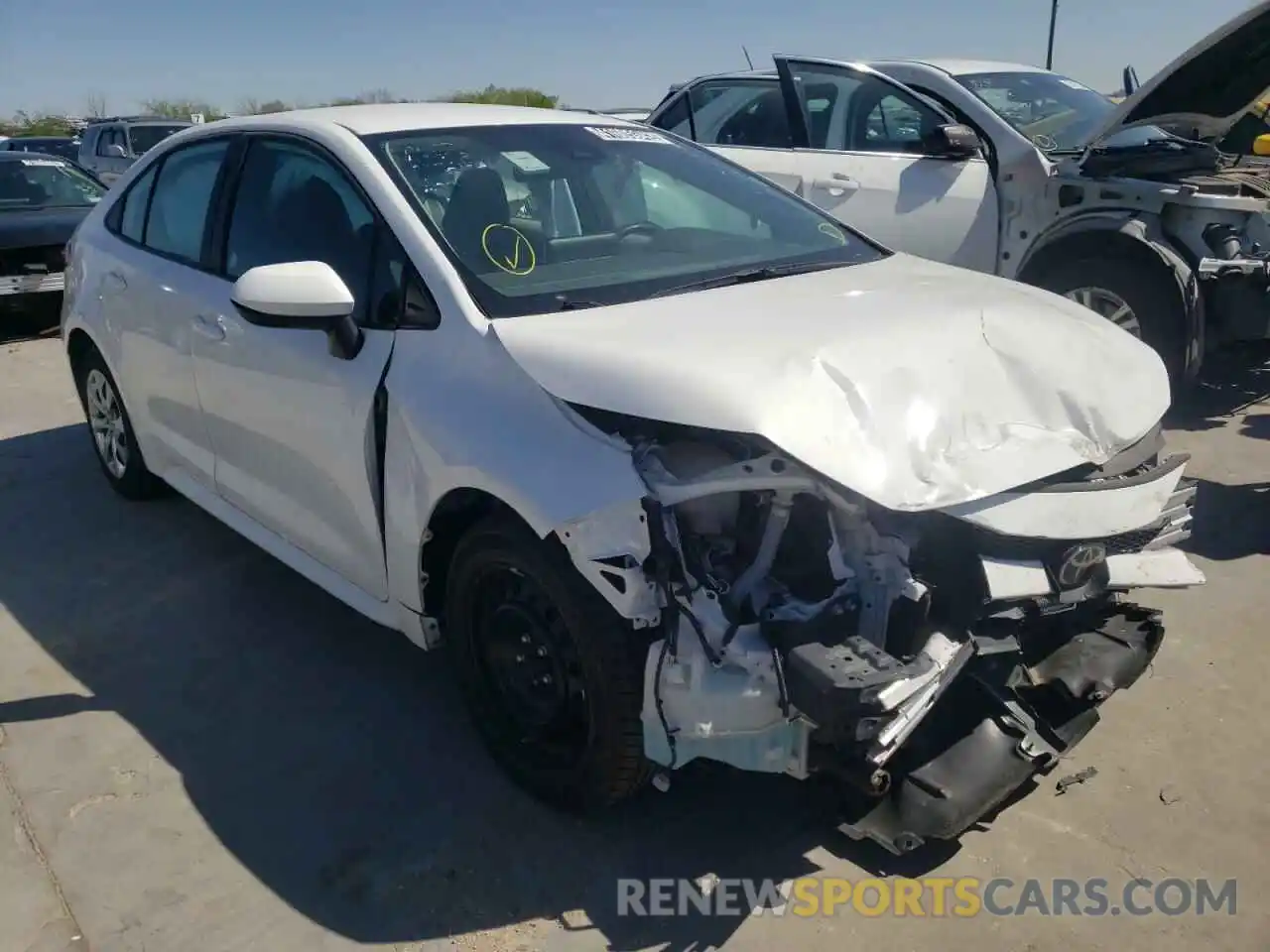 1 Photograph of a damaged car 5YFEPMAE5MP206056 TOYOTA COROLLA 2021