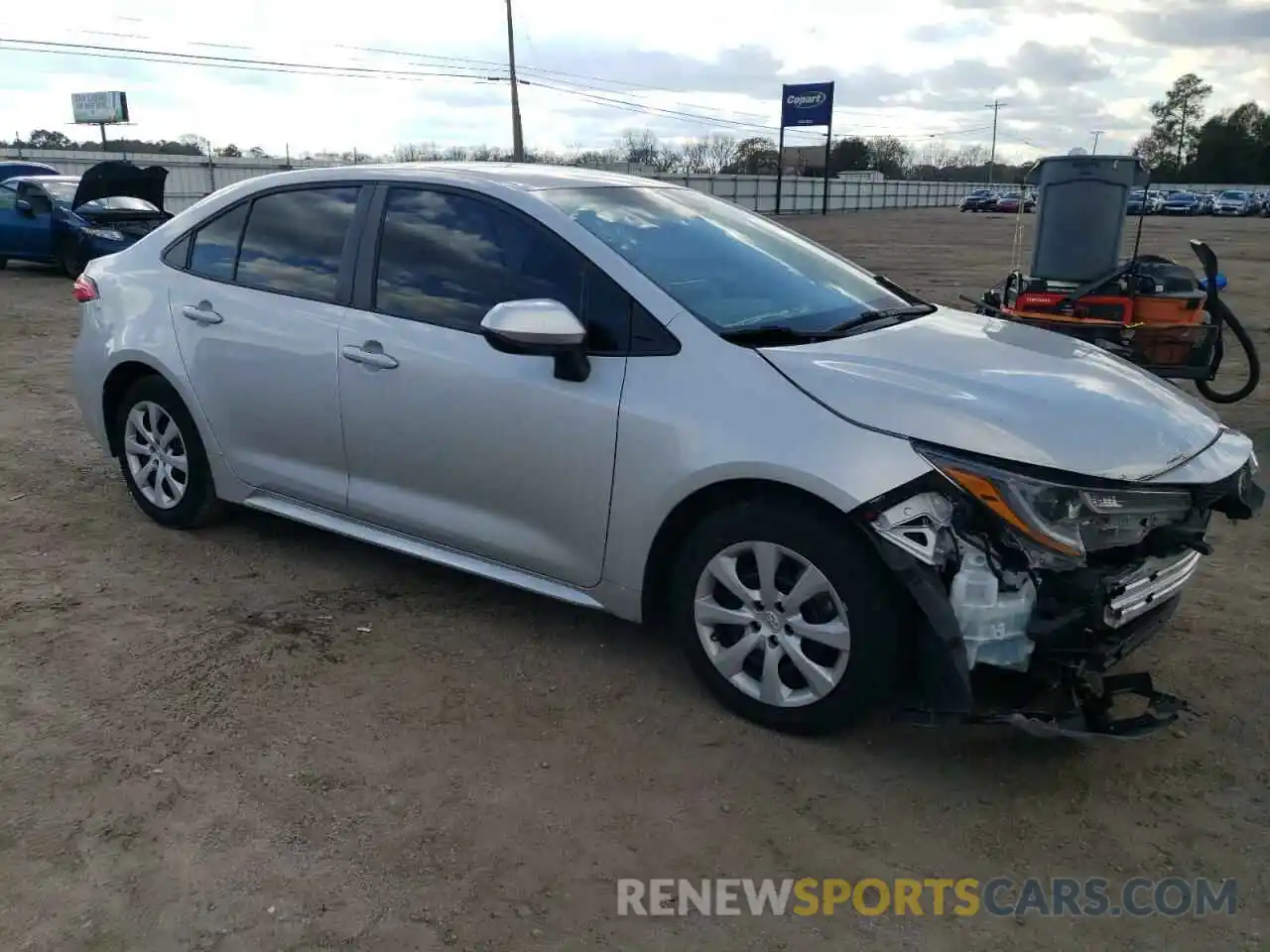 4 Photograph of a damaged car 5YFEPMAE5MP207210 TOYOTA COROLLA 2021