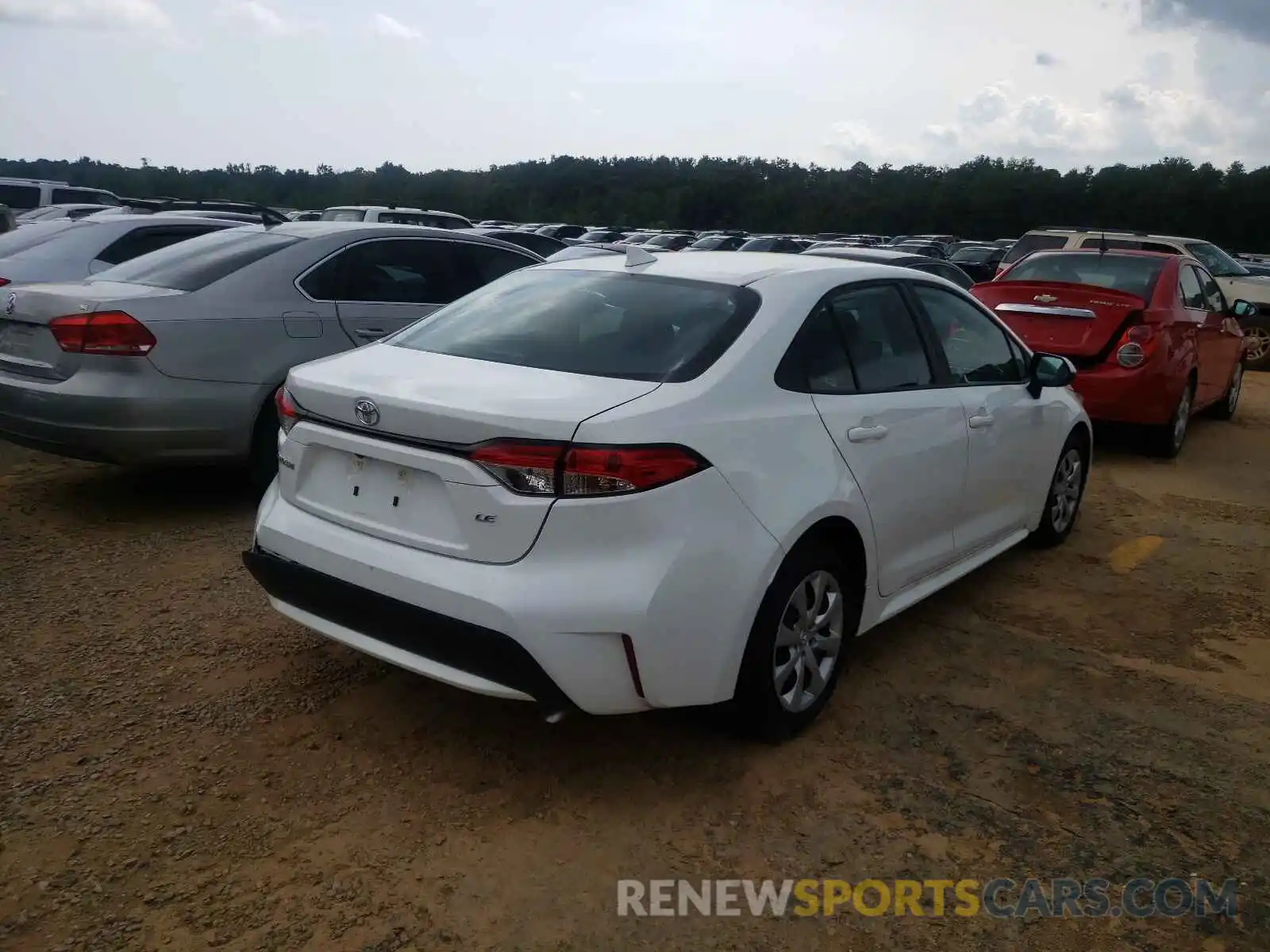 4 Photograph of a damaged car 5YFEPMAE5MP207711 TOYOTA COROLLA 2021