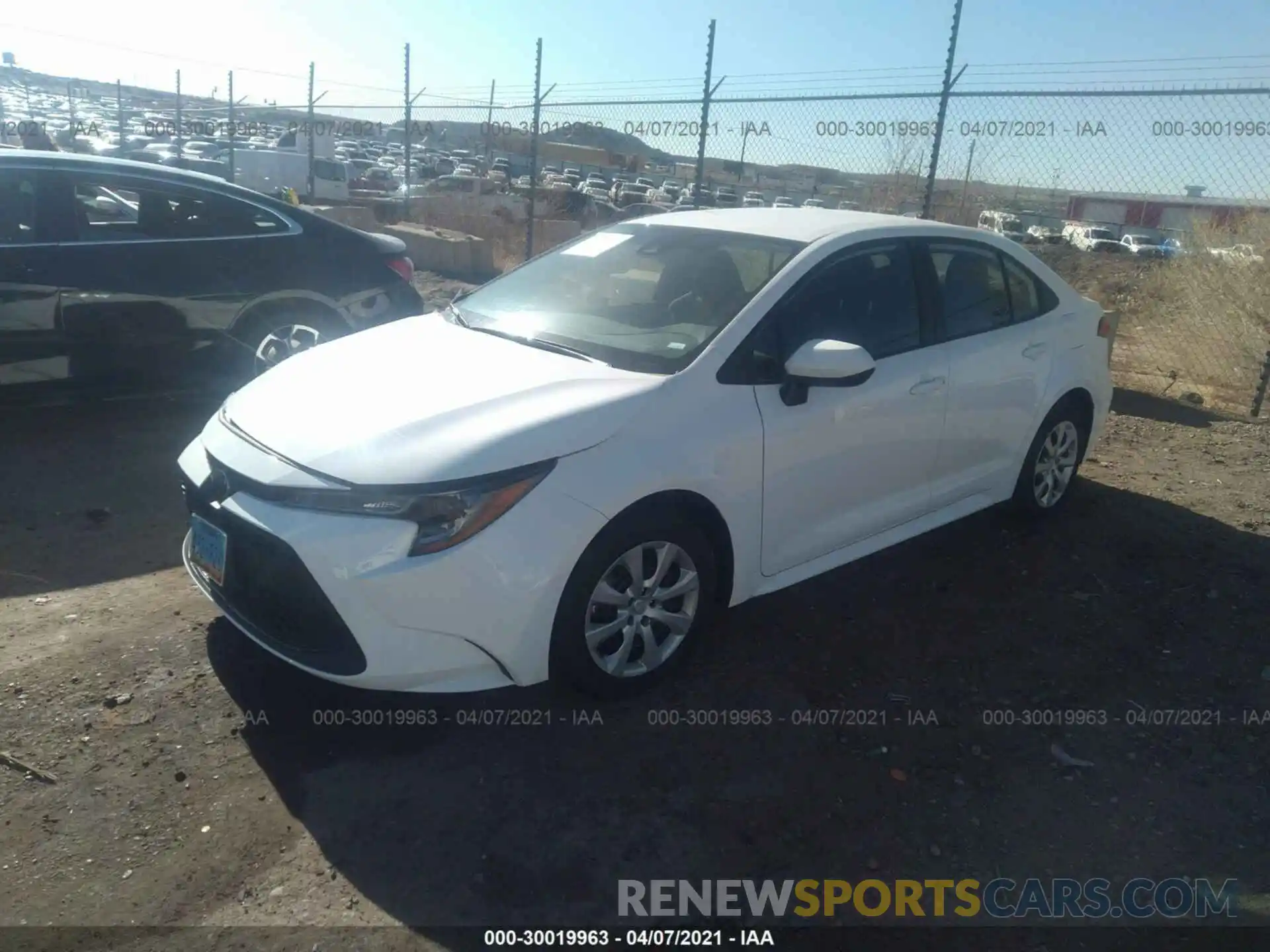 2 Photograph of a damaged car 5YFEPMAE5MP211130 TOYOTA COROLLA 2021