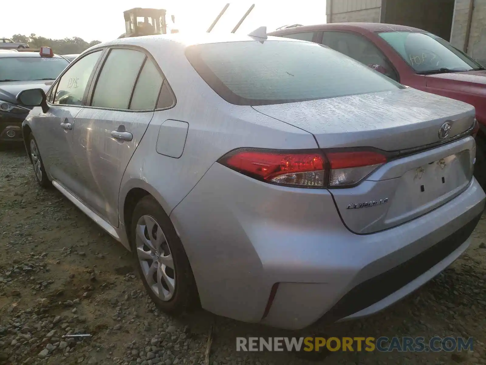 3 Photograph of a damaged car 5YFEPMAE5MP211922 TOYOTA COROLLA 2021