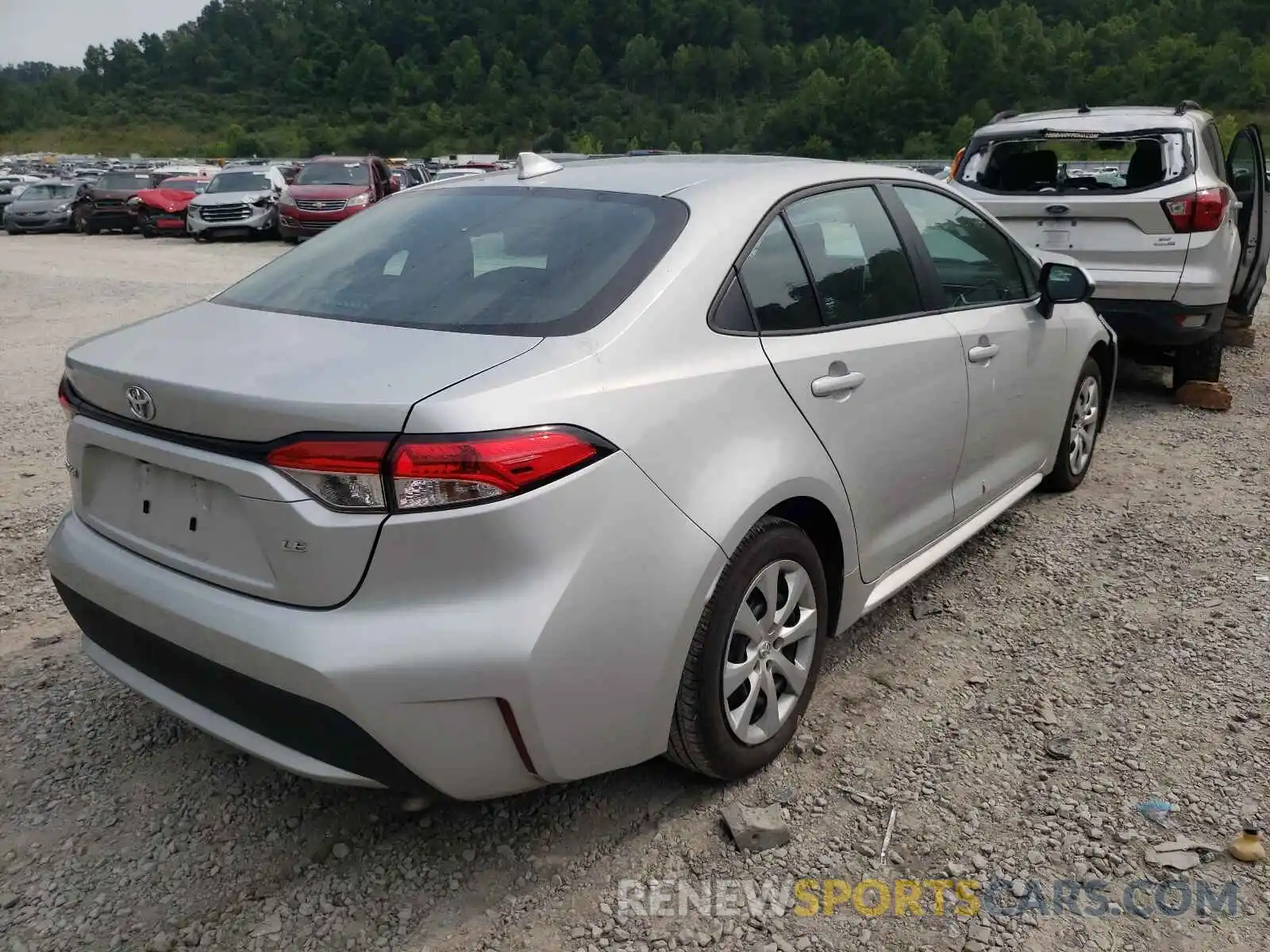 4 Photograph of a damaged car 5YFEPMAE5MP211998 TOYOTA COROLLA 2021