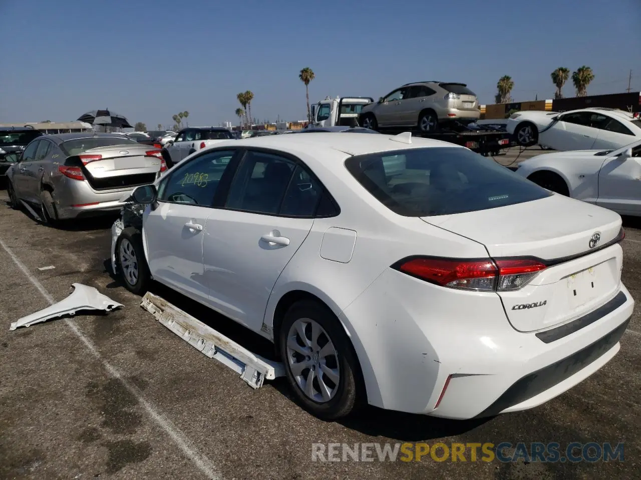 3 Photograph of a damaged car 5YFEPMAE5MP213329 TOYOTA COROLLA 2021