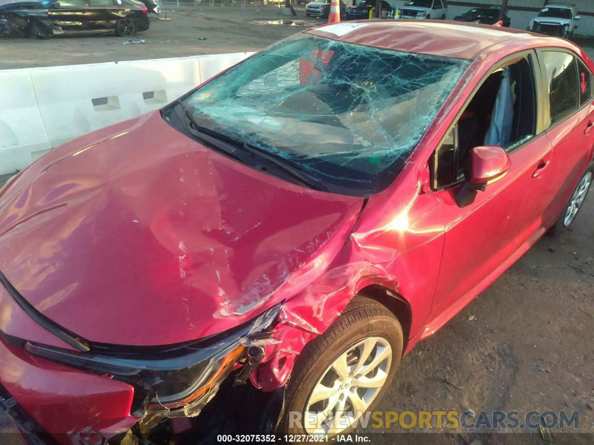 6 Photograph of a damaged car 5YFEPMAE5MP214447 TOYOTA COROLLA 2021