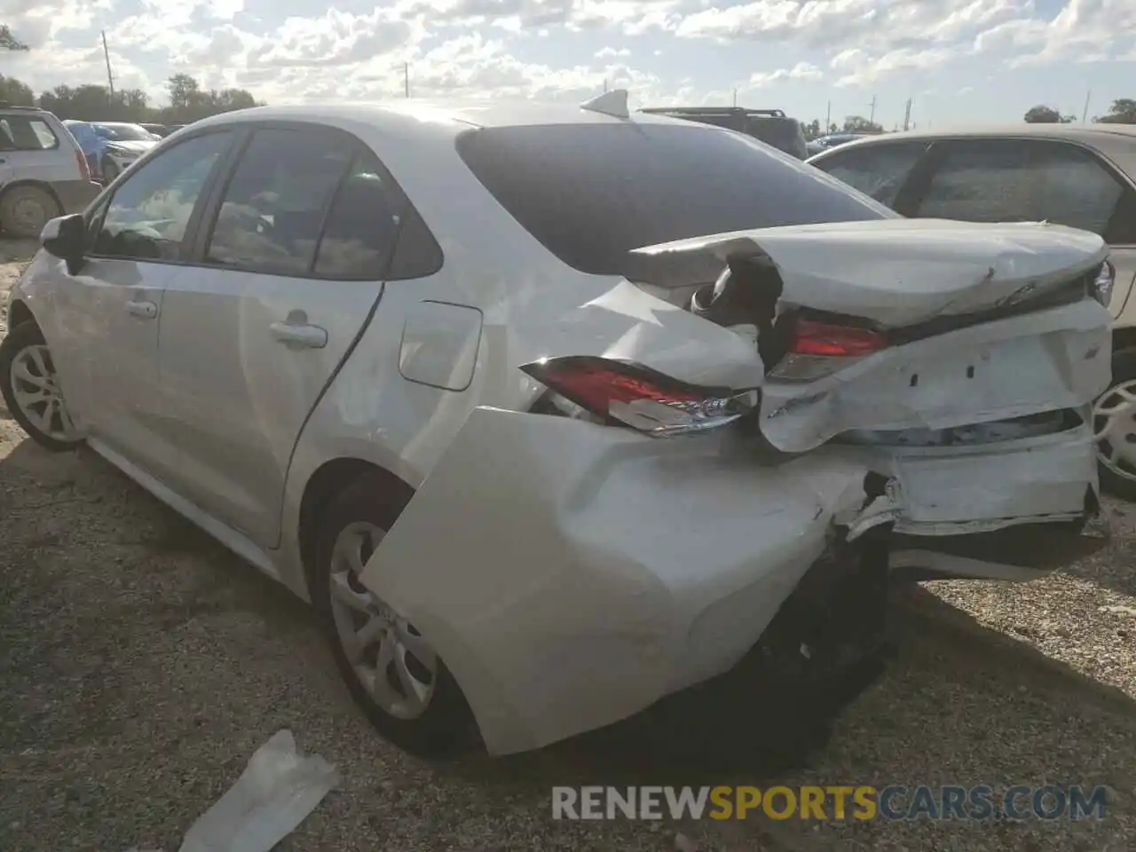 3 Photograph of a damaged car 5YFEPMAE5MP214822 TOYOTA COROLLA 2021