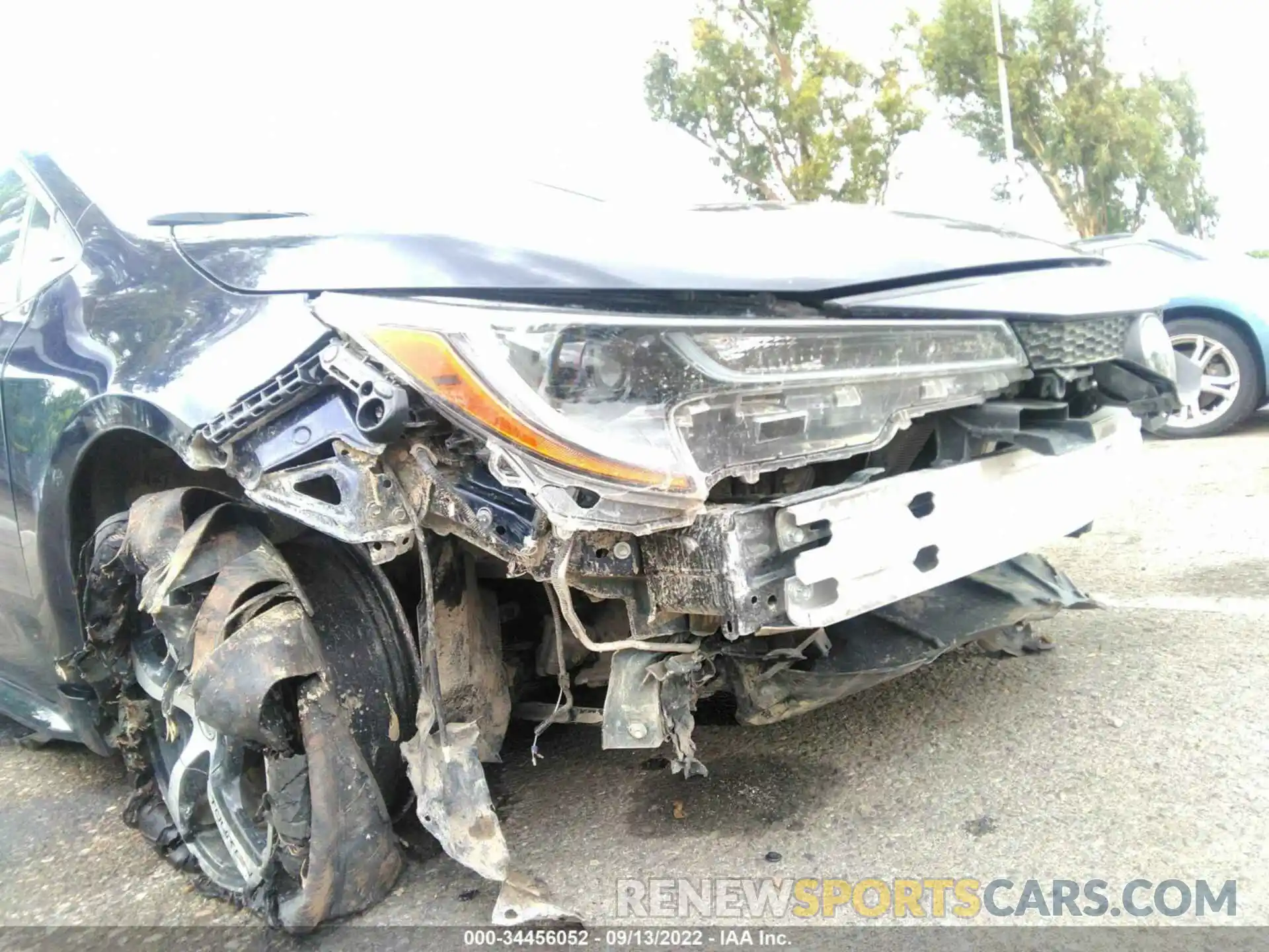 6 Photograph of a damaged car 5YFEPMAE5MP215033 TOYOTA COROLLA 2021