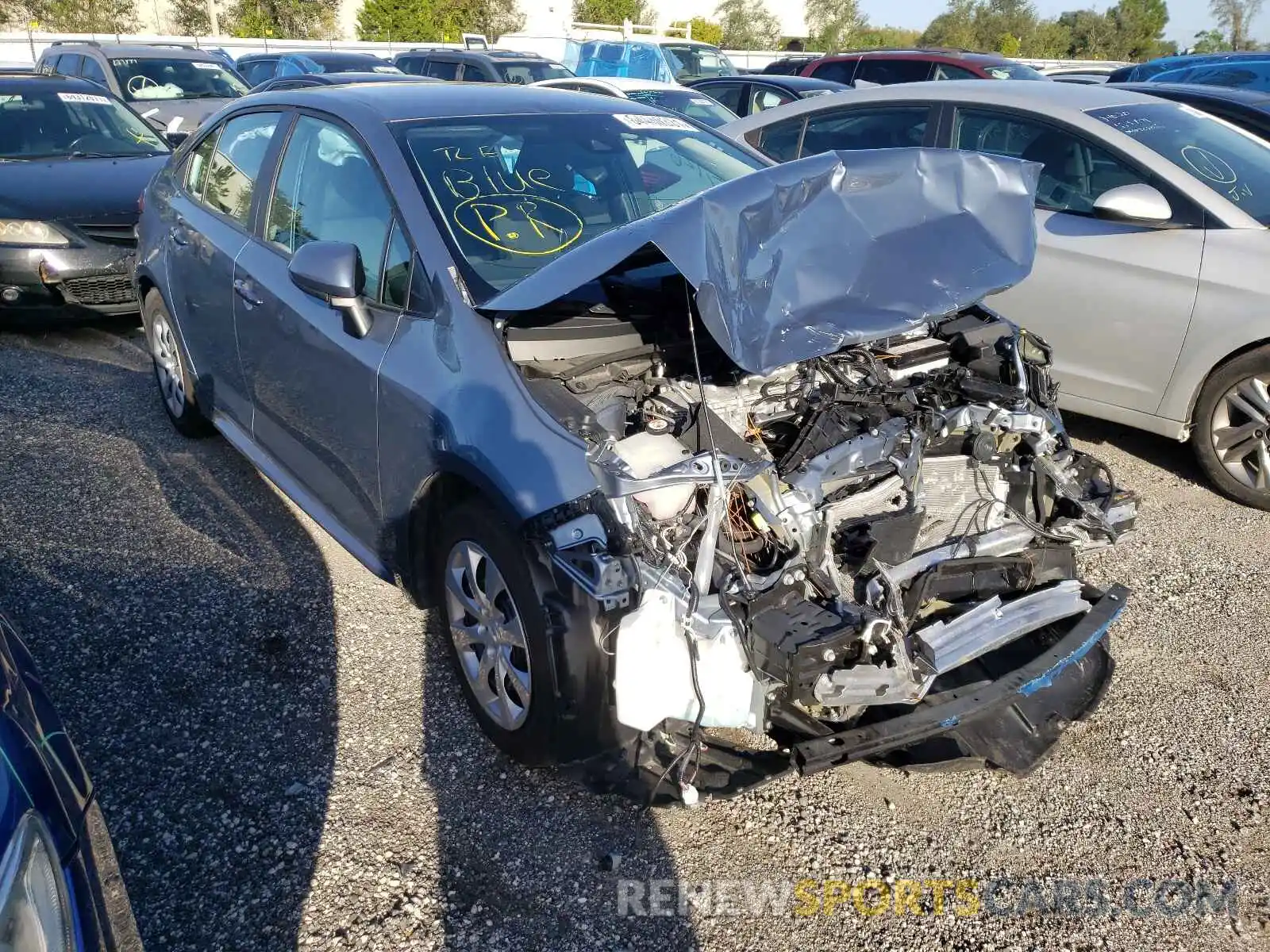 1 Photograph of a damaged car 5YFEPMAE5MP215551 TOYOTA COROLLA 2021