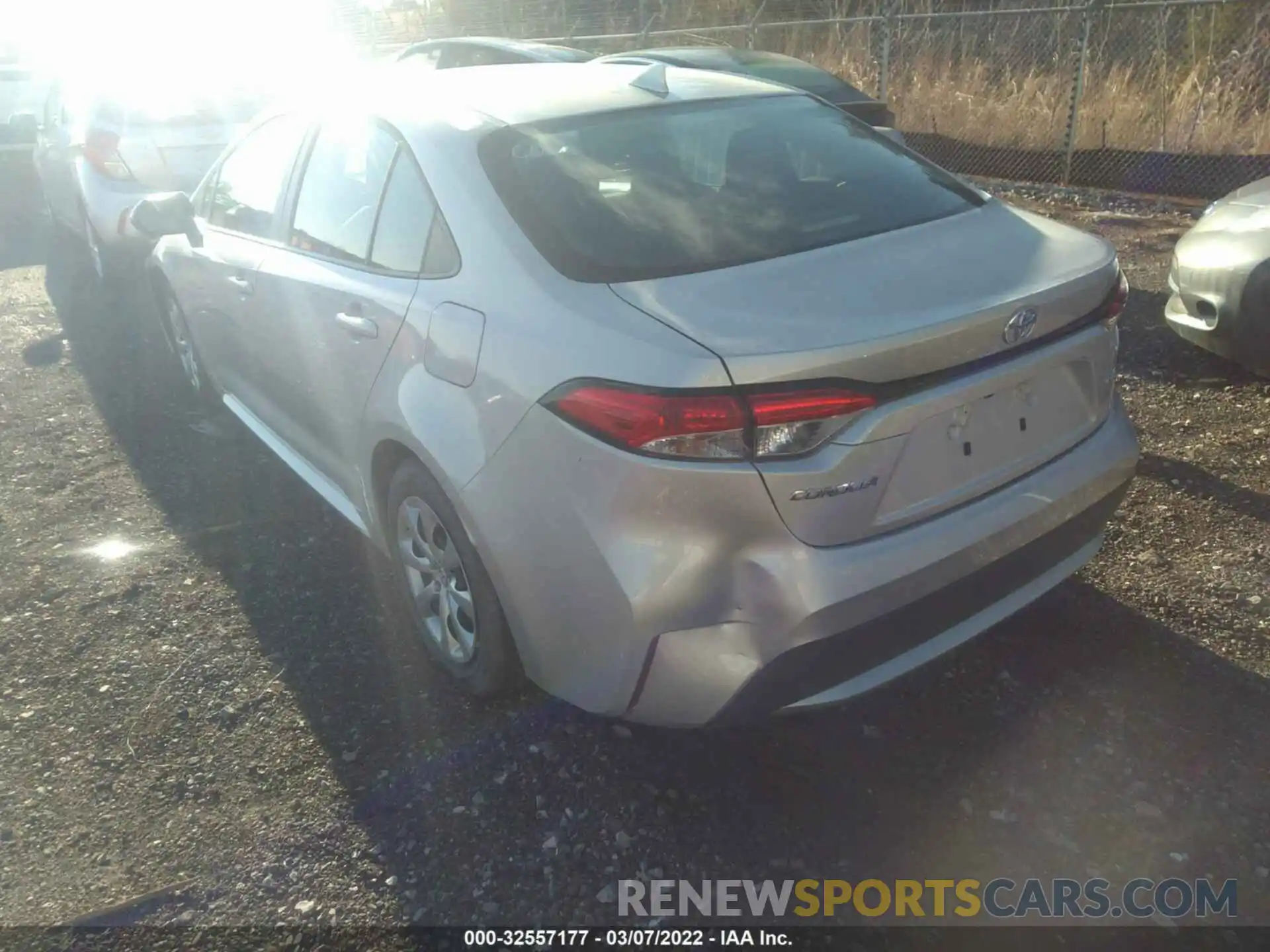 3 Photograph of a damaged car 5YFEPMAE5MP215940 TOYOTA COROLLA 2021