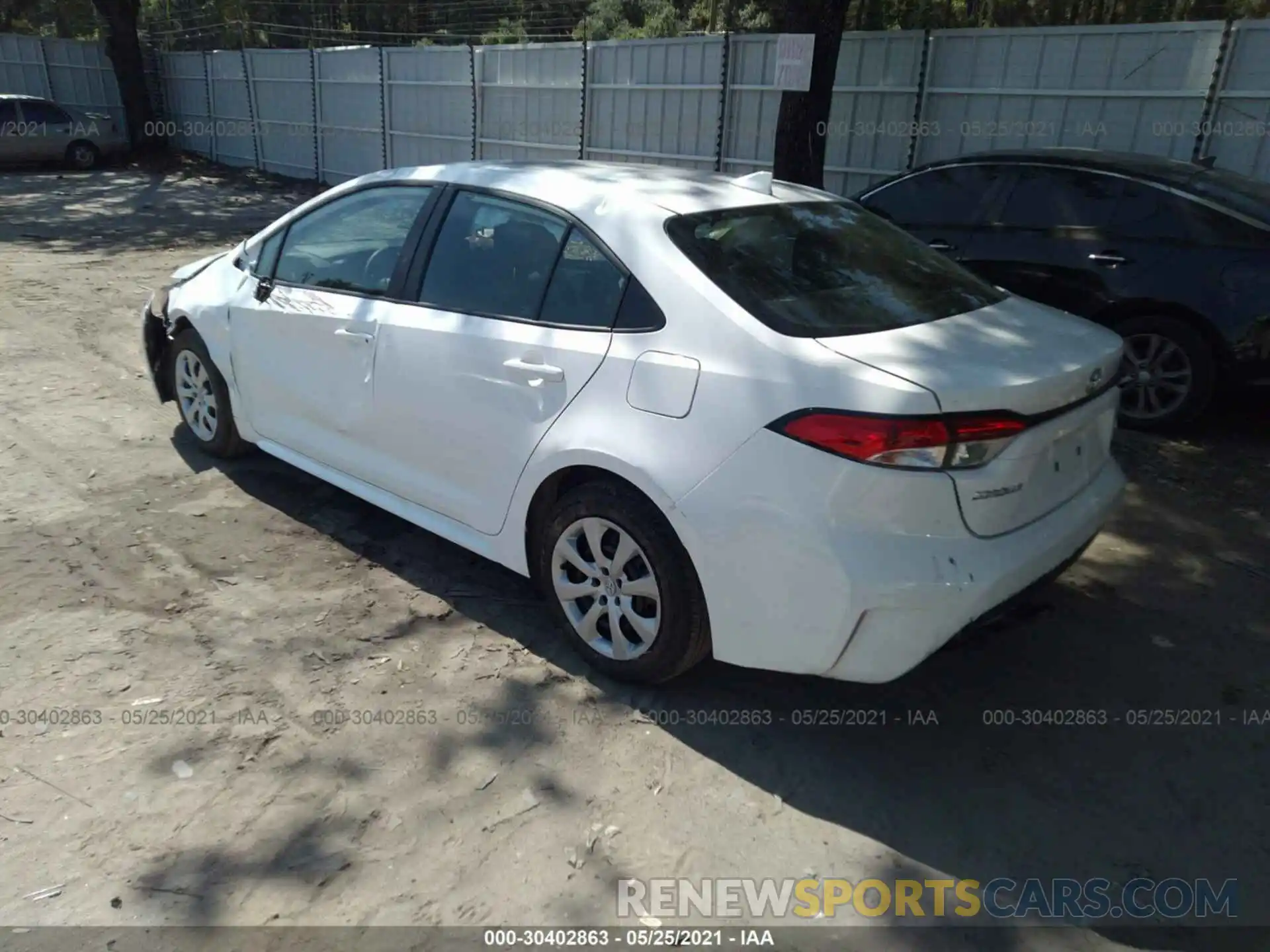 3 Photograph of a damaged car 5YFEPMAE5MP216358 TOYOTA COROLLA 2021