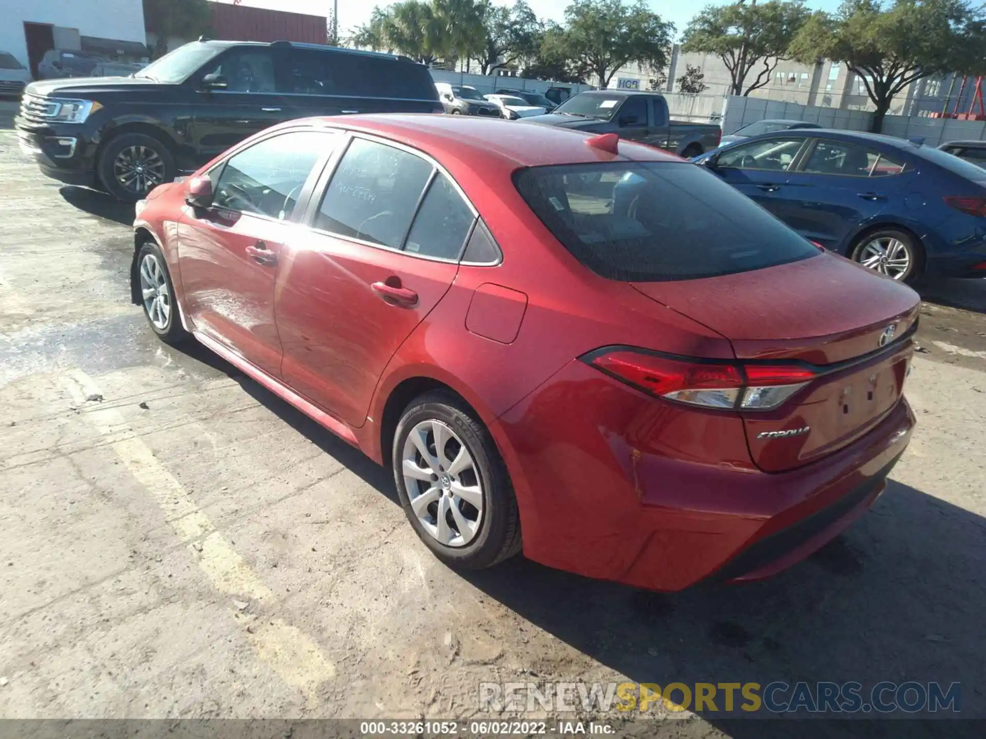 3 Photograph of a damaged car 5YFEPMAE5MP216859 TOYOTA COROLLA 2021