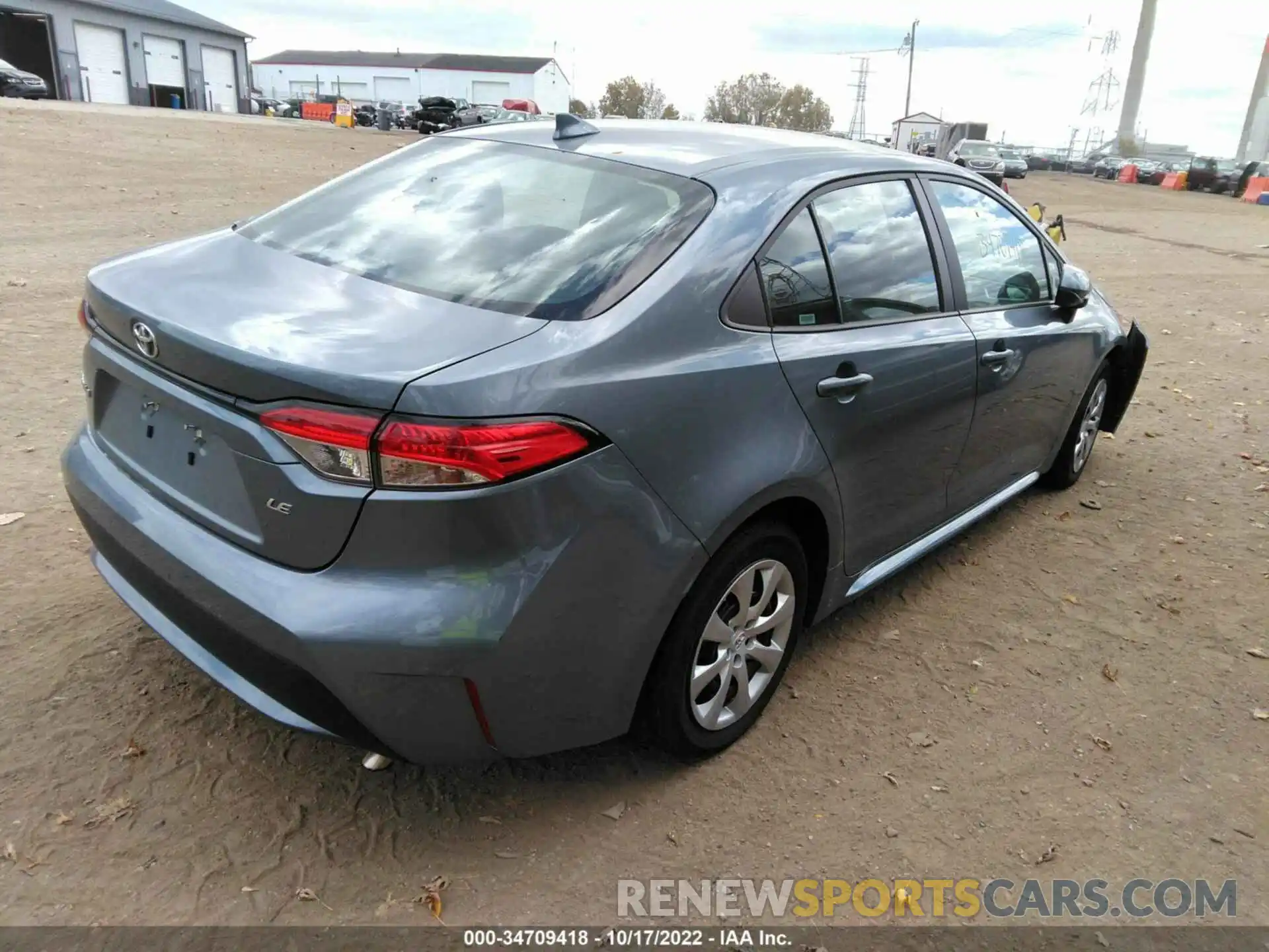 4 Photograph of a damaged car 5YFEPMAE5MP217266 TOYOTA COROLLA 2021