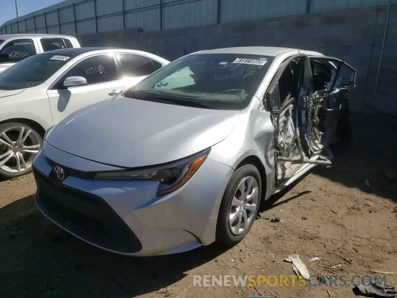 2 Photograph of a damaged car 5YFEPMAE5MP219227 TOYOTA COROLLA 2021