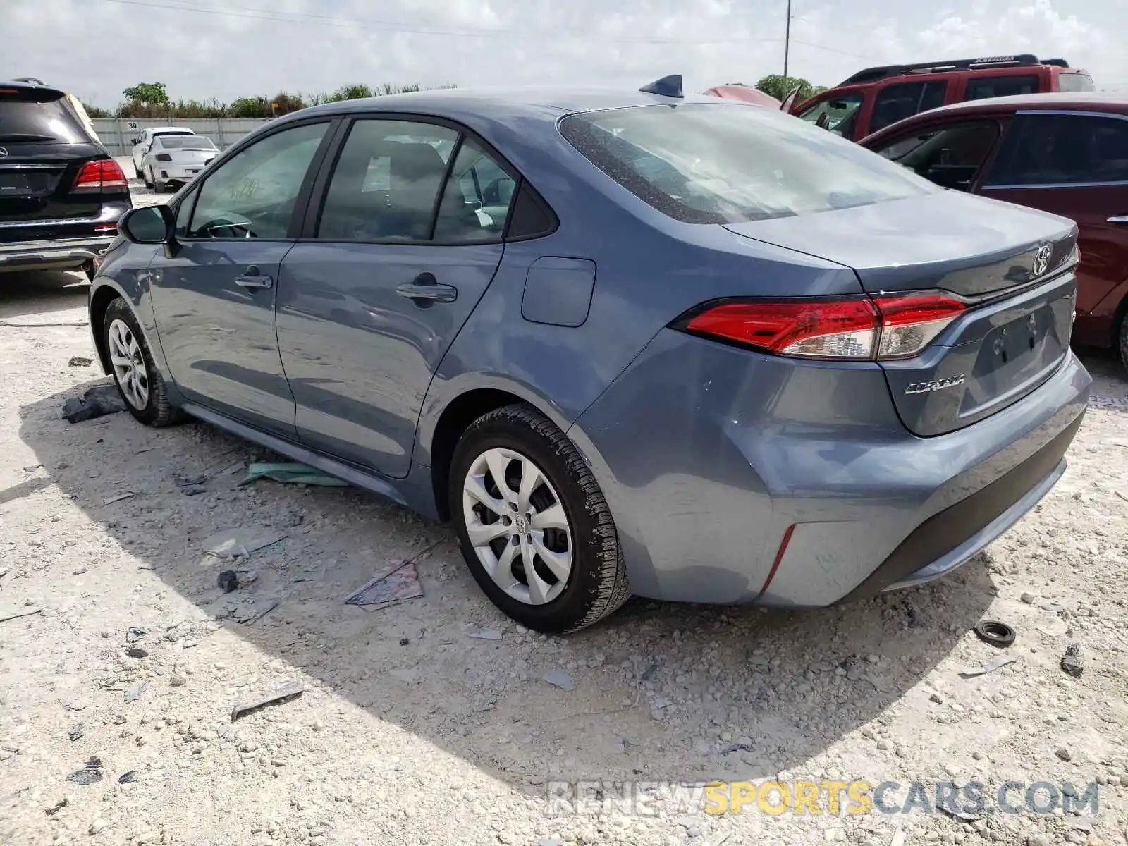 3 Photograph of a damaged car 5YFEPMAE5MP220023 TOYOTA COROLLA 2021