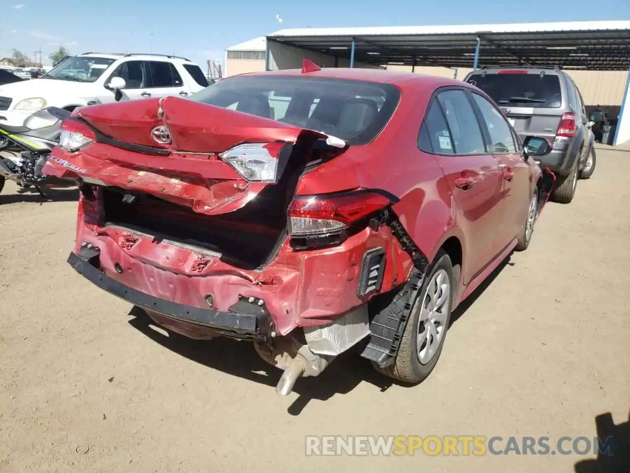 4 Photograph of a damaged car 5YFEPMAE5MP222256 TOYOTA COROLLA 2021