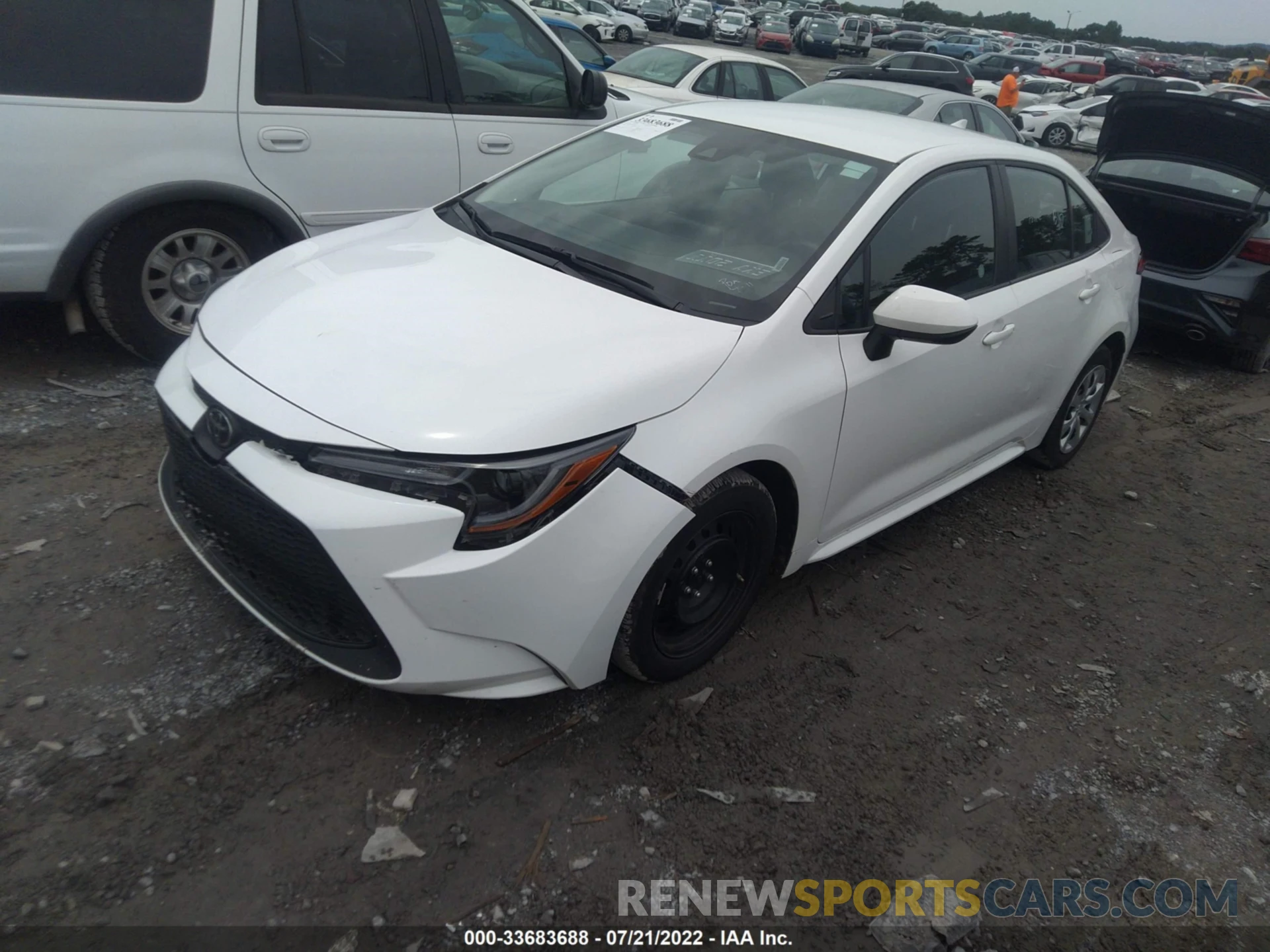 2 Photograph of a damaged car 5YFEPMAE5MP223956 TOYOTA COROLLA 2021