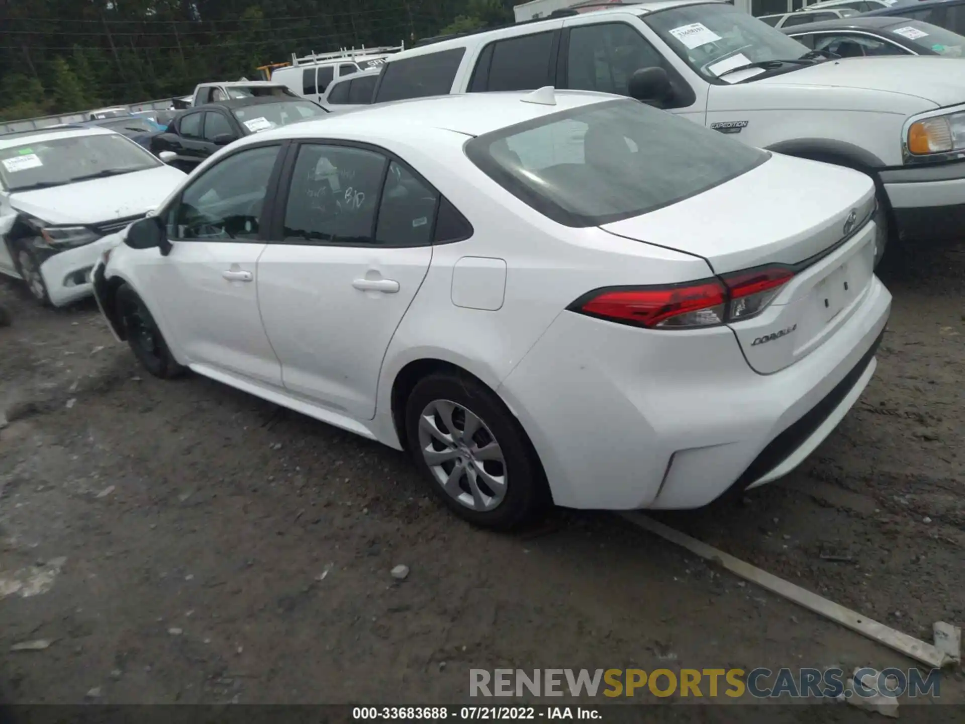 3 Photograph of a damaged car 5YFEPMAE5MP223956 TOYOTA COROLLA 2021