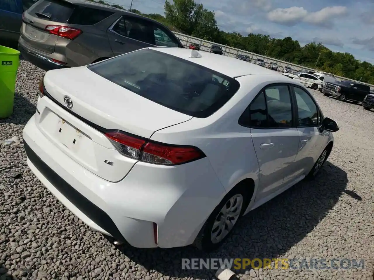 4 Photograph of a damaged car 5YFEPMAE5MP223973 TOYOTA COROLLA 2021