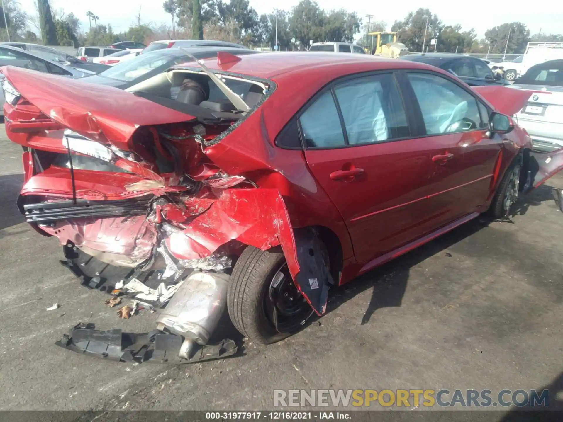 4 Photograph of a damaged car 5YFEPMAE5MP224850 TOYOTA COROLLA 2021