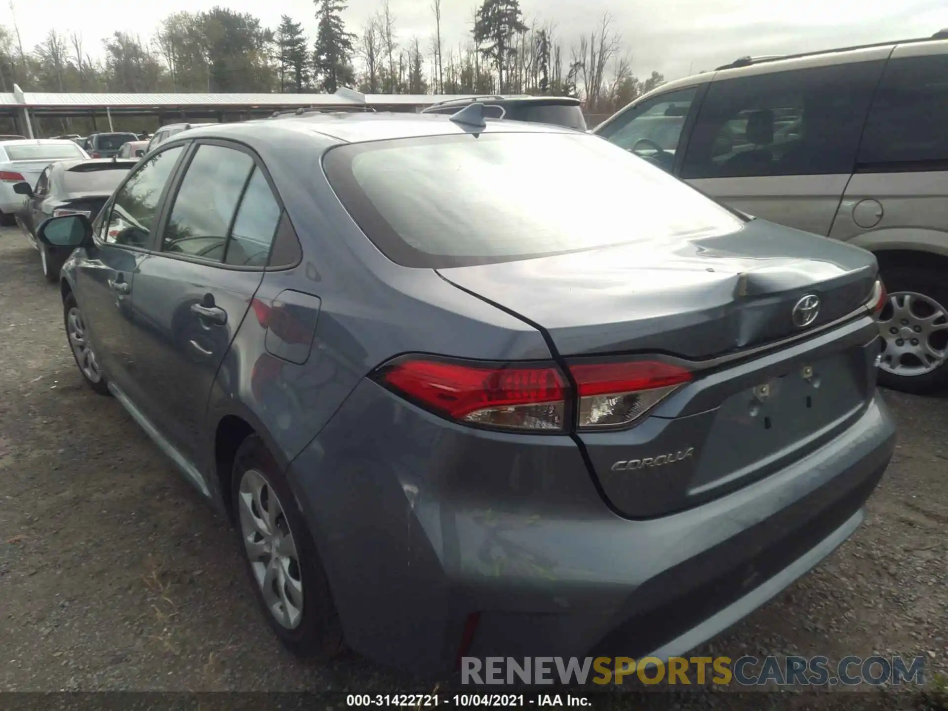 3 Photograph of a damaged car 5YFEPMAE5MP224864 TOYOTA COROLLA 2021