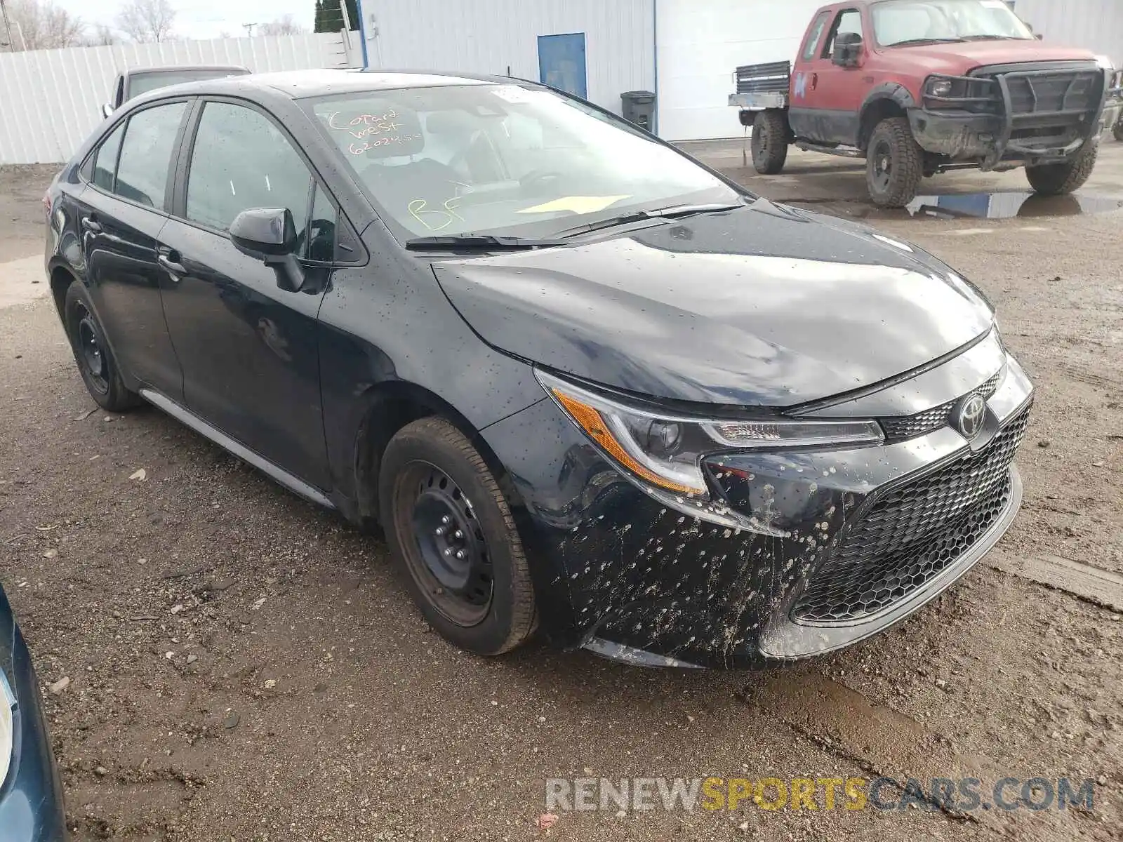 1 Photograph of a damaged car 5YFEPMAE5MP226873 TOYOTA COROLLA 2021