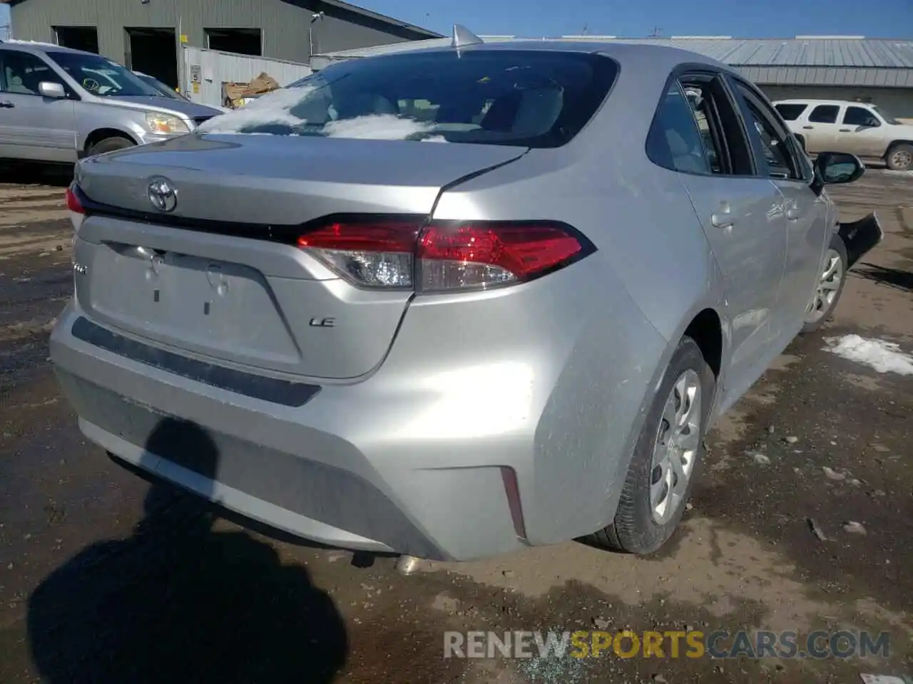 4 Photograph of a damaged car 5YFEPMAE5MP227411 TOYOTA COROLLA 2021