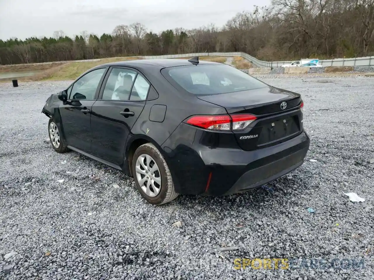 3 Photograph of a damaged car 5YFEPMAE5MP231250 TOYOTA COROLLA 2021