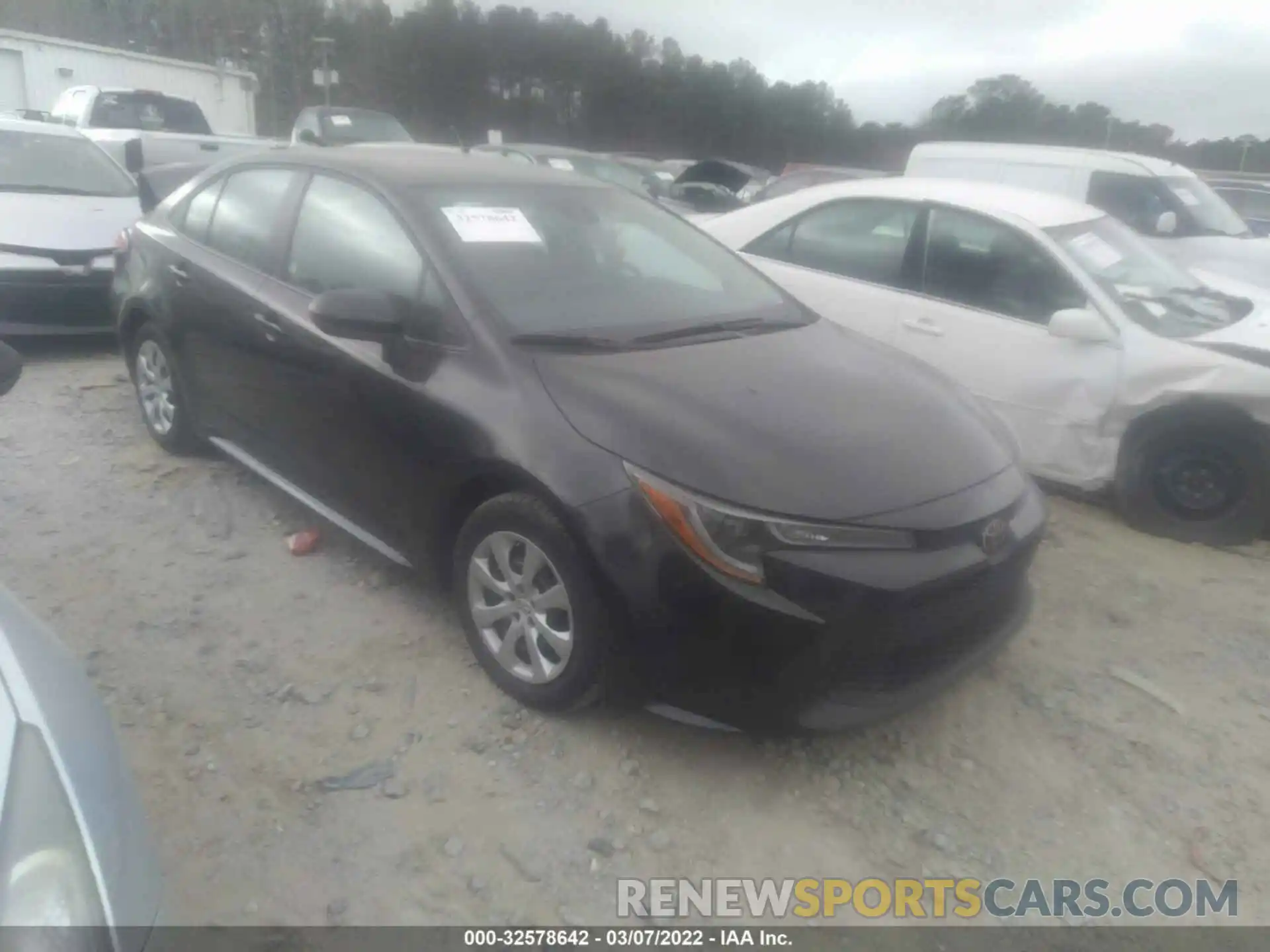 1 Photograph of a damaged car 5YFEPMAE5MP232575 TOYOTA COROLLA 2021