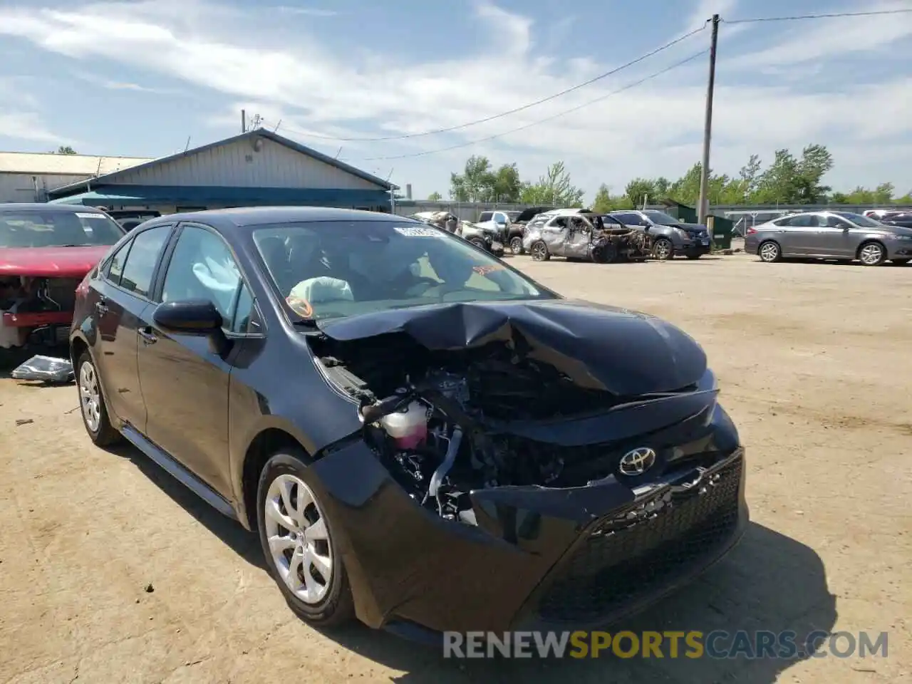 1 Photograph of a damaged car 5YFEPMAE5MP233211 TOYOTA COROLLA 2021