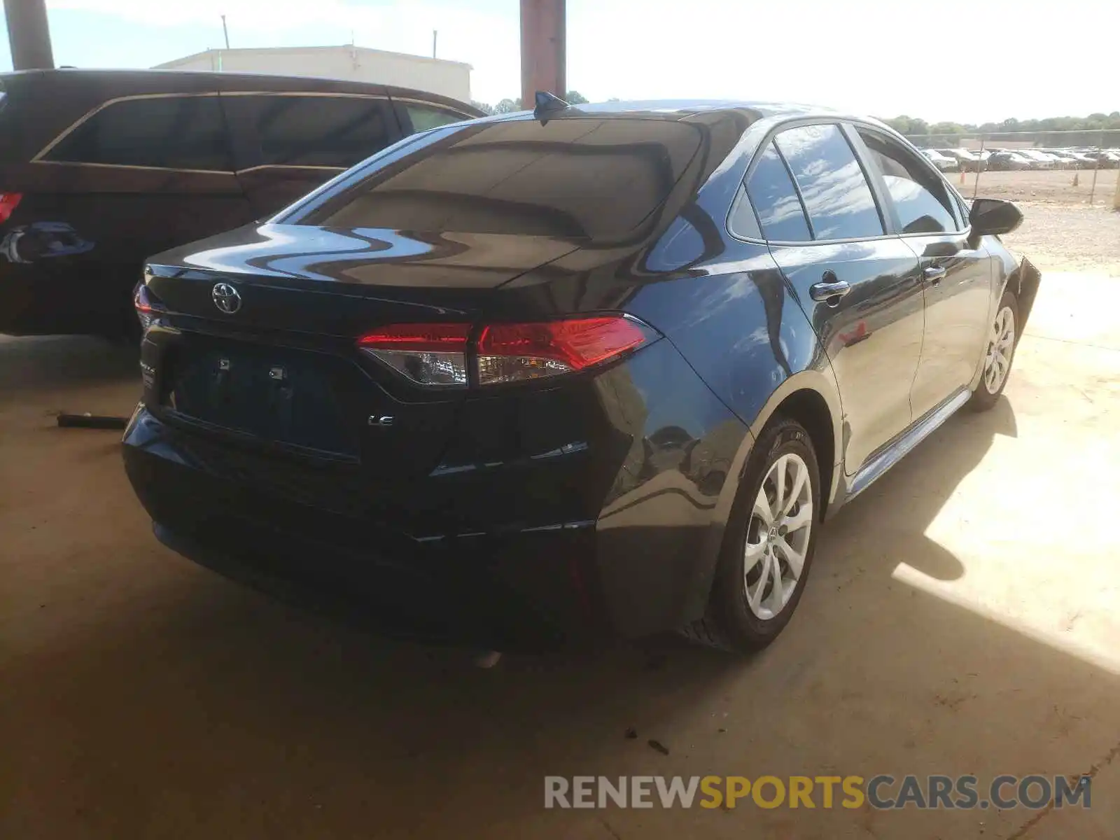 4 Photograph of a damaged car 5YFEPMAE5MP234357 TOYOTA COROLLA 2021