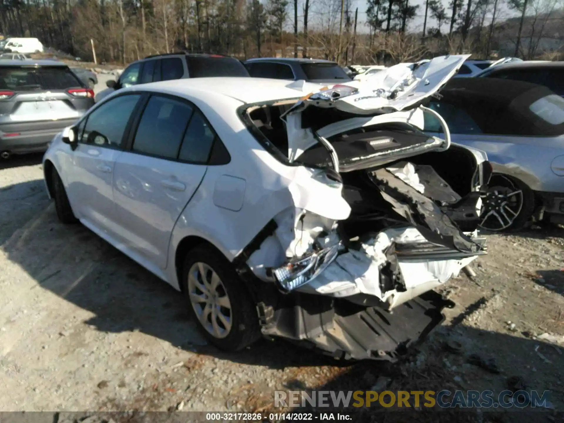 3 Photograph of a damaged car 5YFEPMAE5MP237100 TOYOTA COROLLA 2021