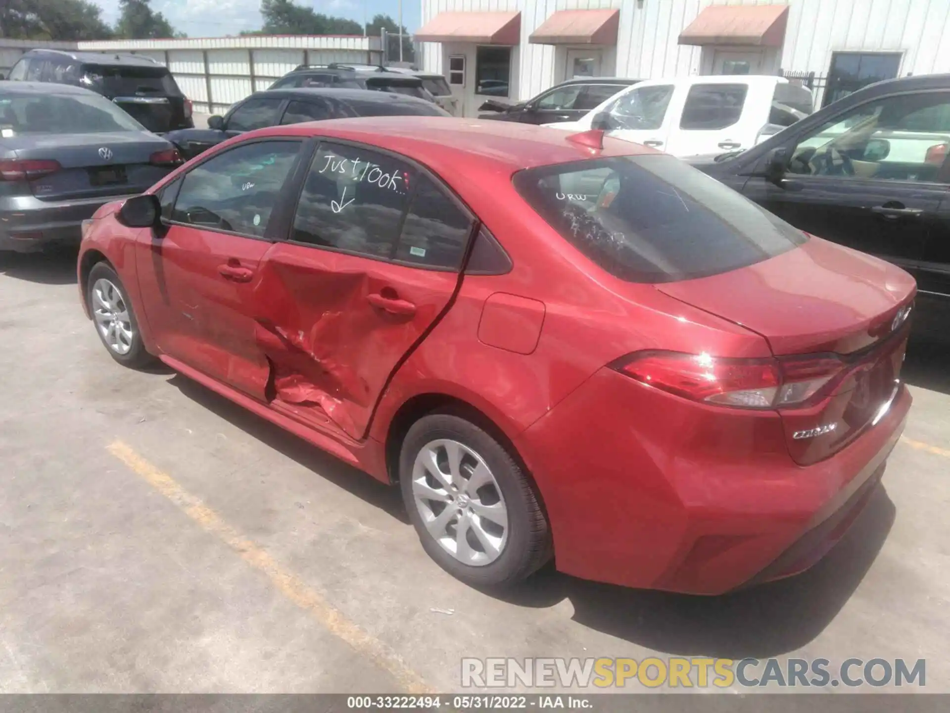 3 Photograph of a damaged car 5YFEPMAE5MP238795 TOYOTA COROLLA 2021