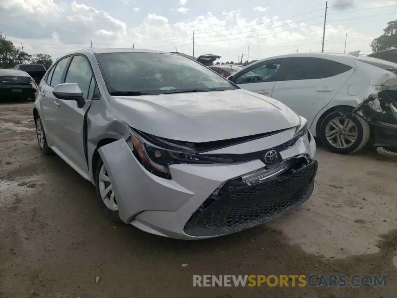 1 Photograph of a damaged car 5YFEPMAE5MP240997 TOYOTA COROLLA 2021