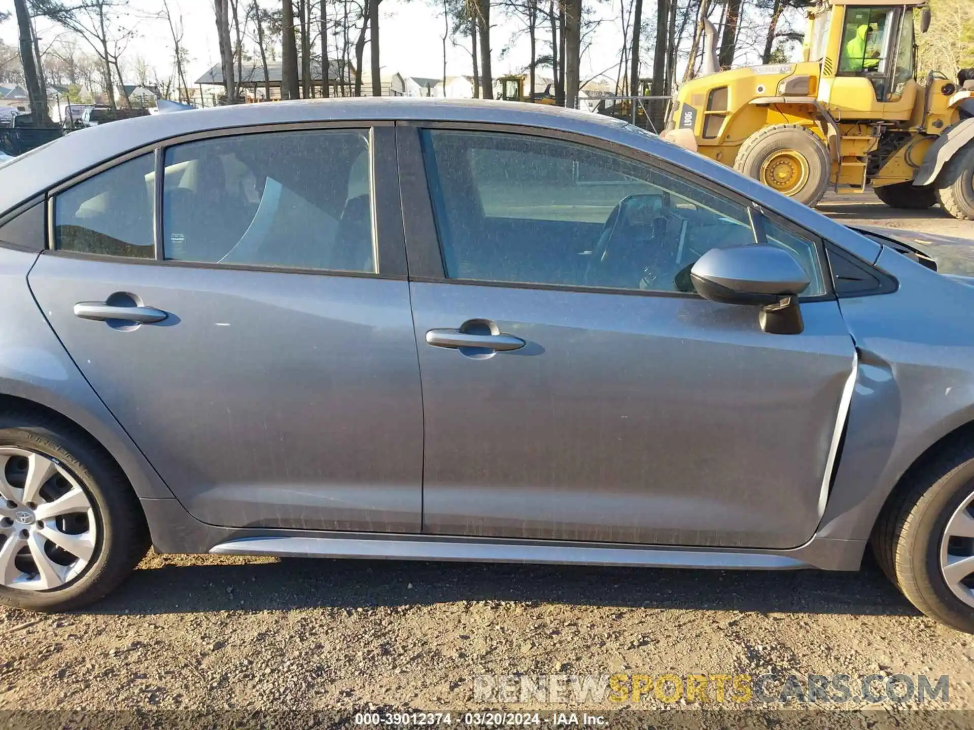 12 Photograph of a damaged car 5YFEPMAE5MP241227 TOYOTA COROLLA 2021