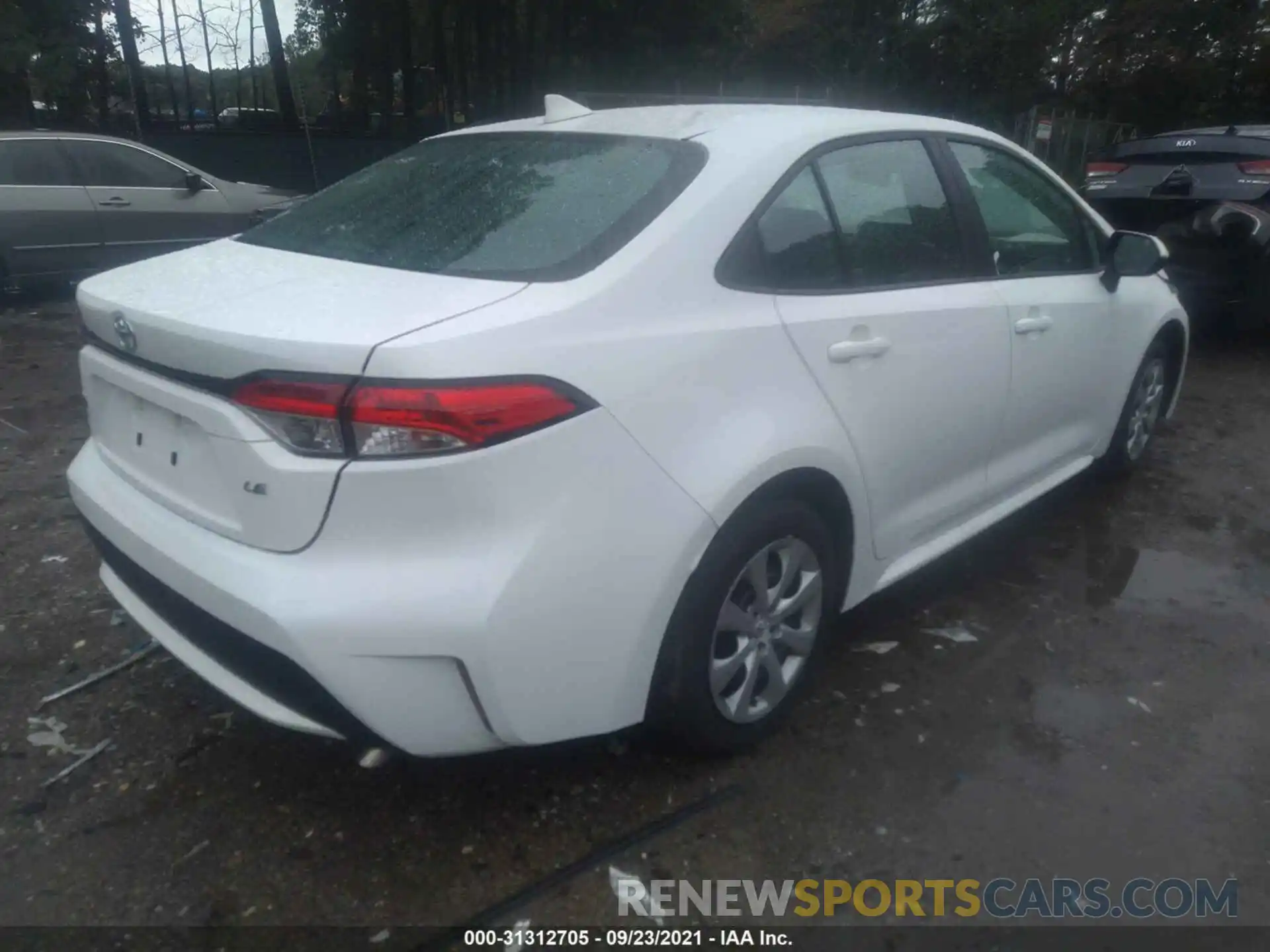 4 Photograph of a damaged car 5YFEPMAE5MP241289 TOYOTA COROLLA 2021