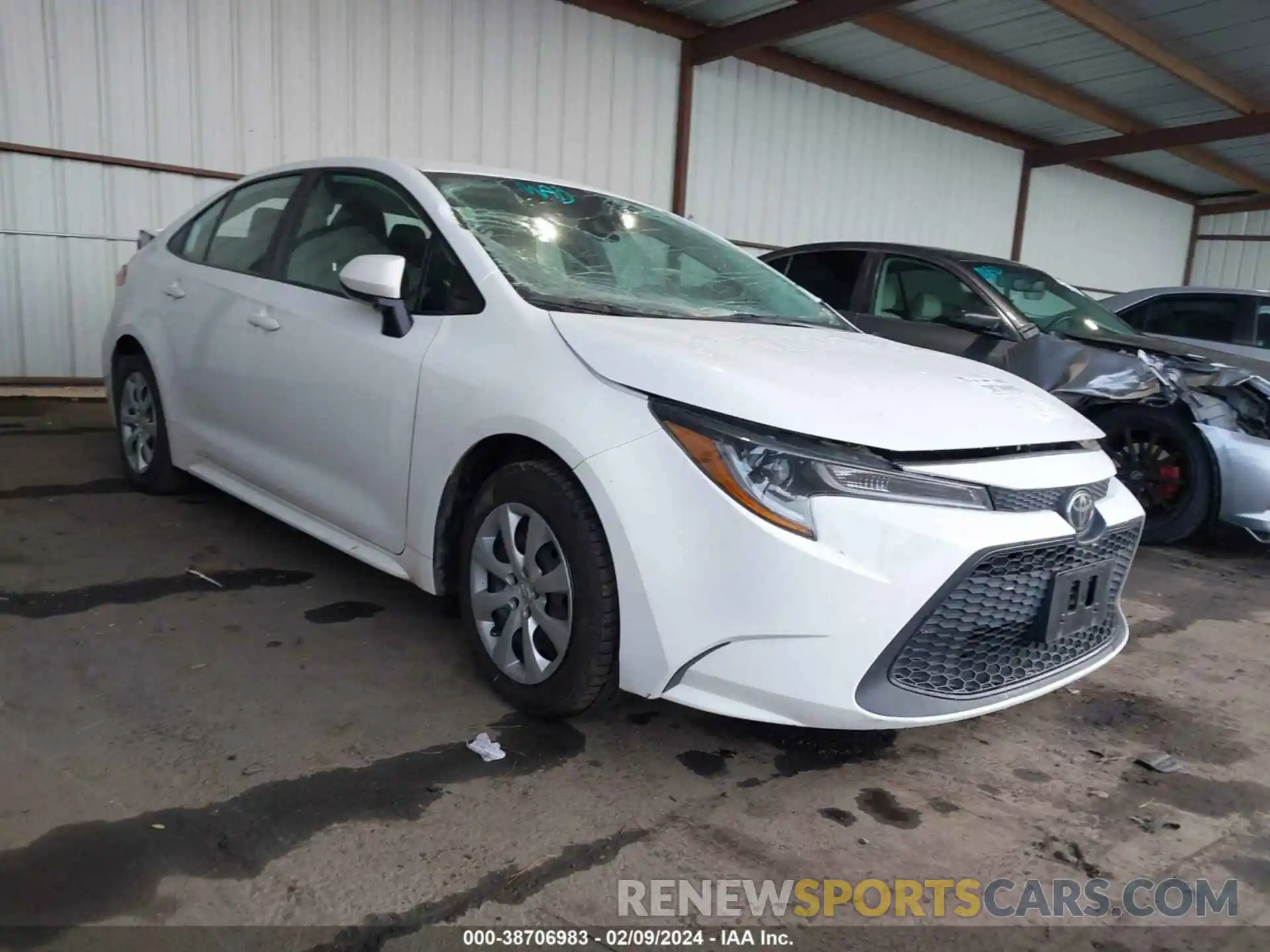 1 Photograph of a damaged car 5YFEPMAE5MP243575 TOYOTA COROLLA 2021