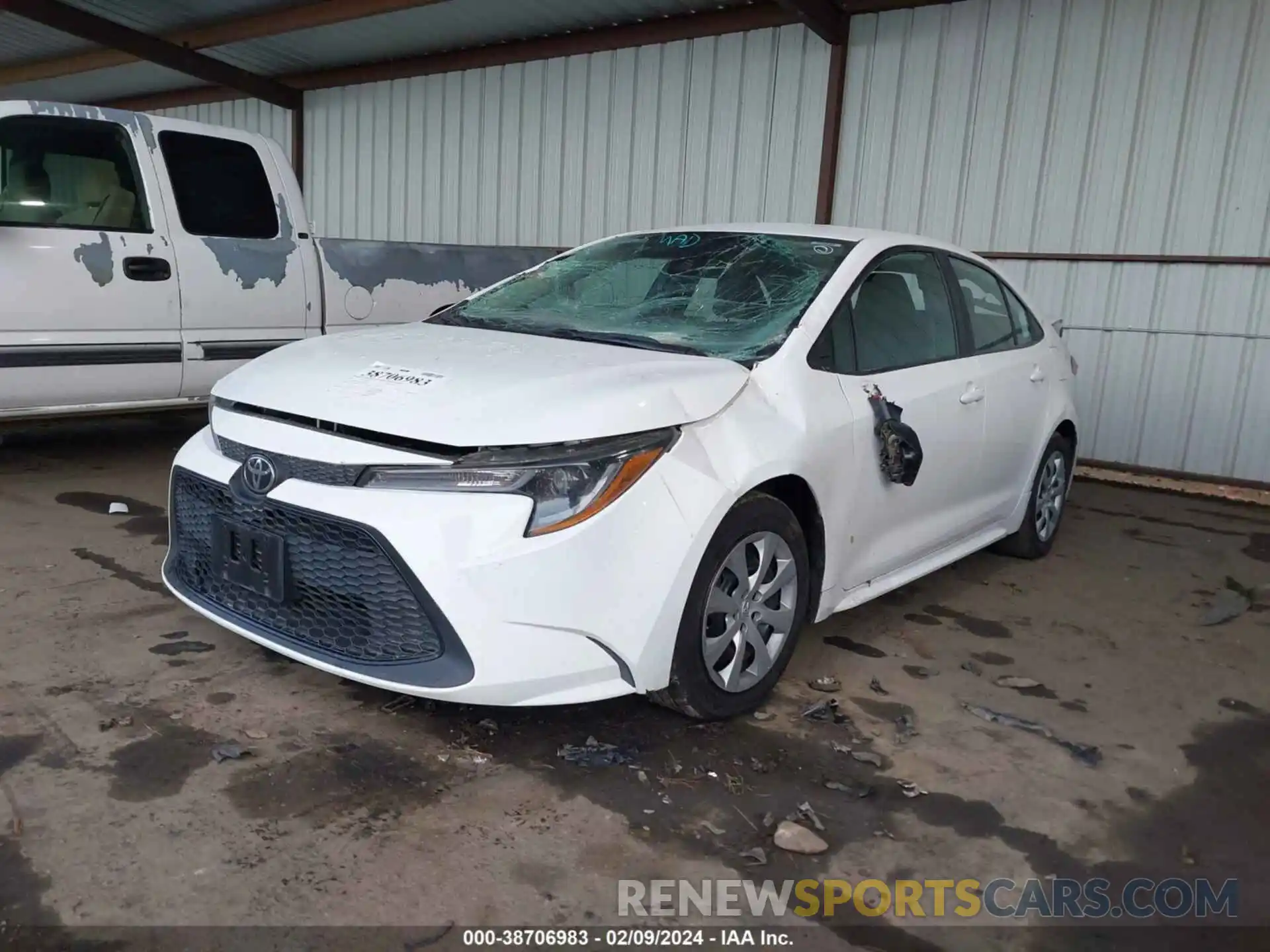 2 Photograph of a damaged car 5YFEPMAE5MP243575 TOYOTA COROLLA 2021