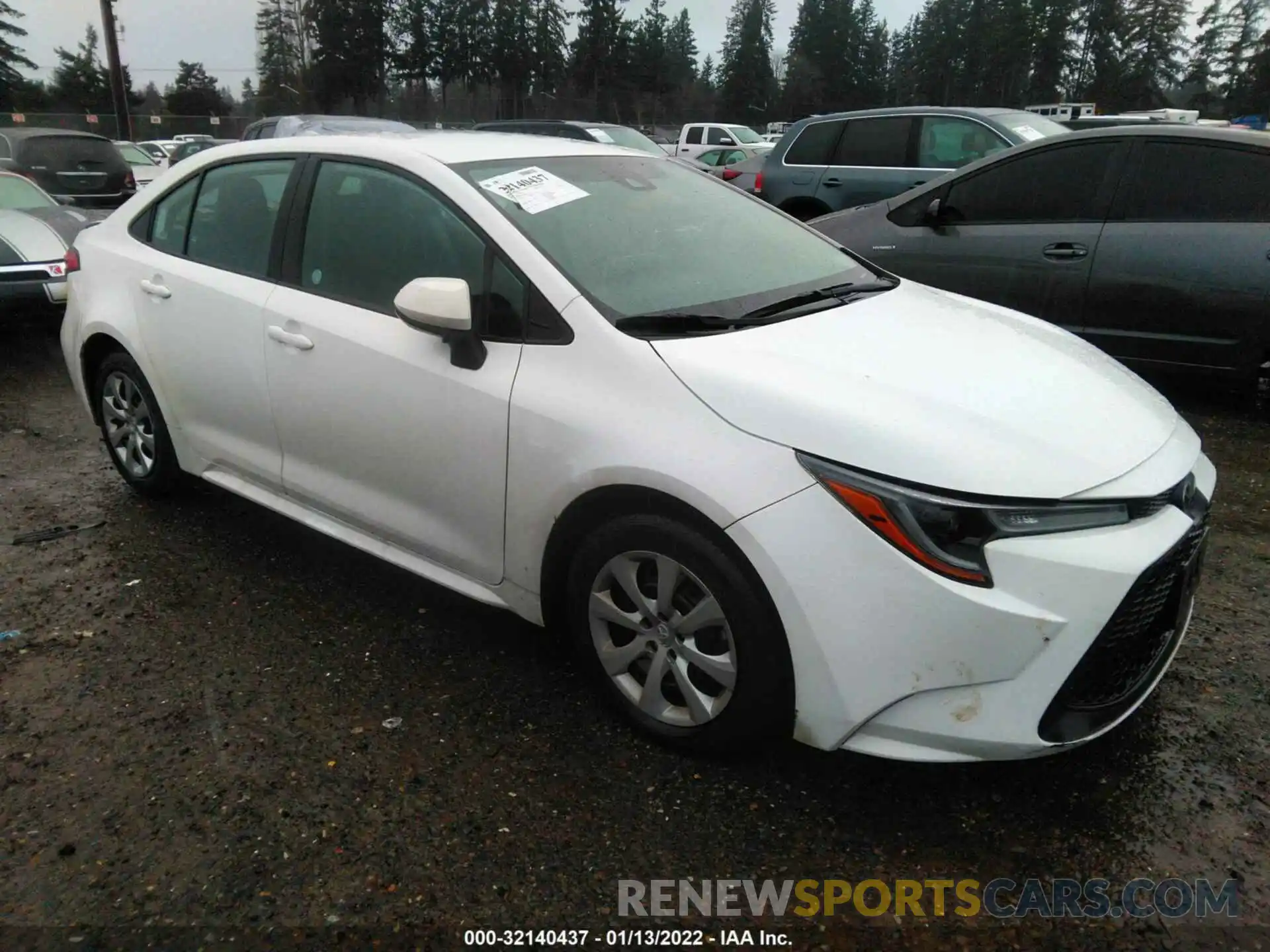 1 Photograph of a damaged car 5YFEPMAE5MP245181 TOYOTA COROLLA 2021